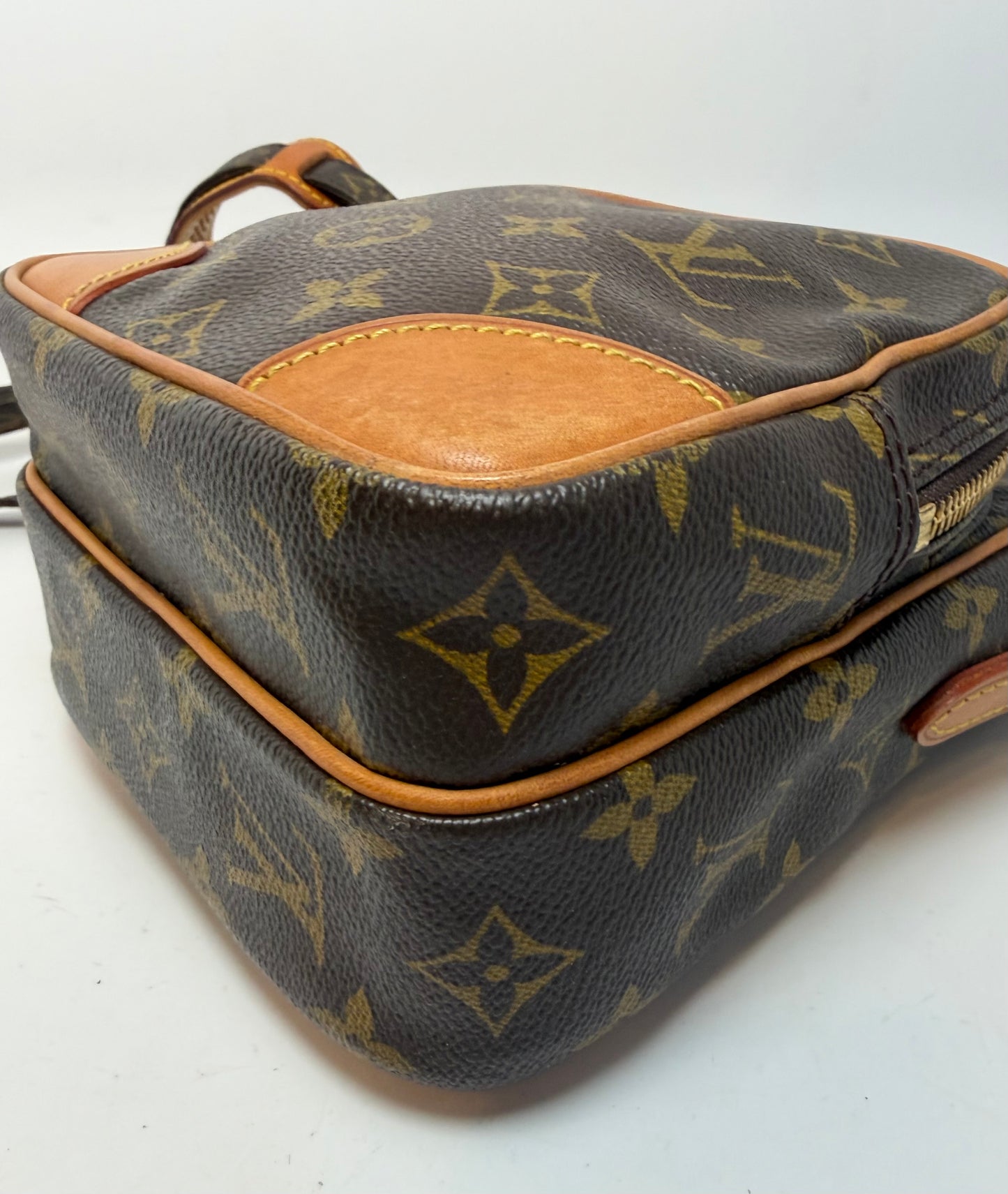 Louis Vuitton Amazon Crossbody Monogram