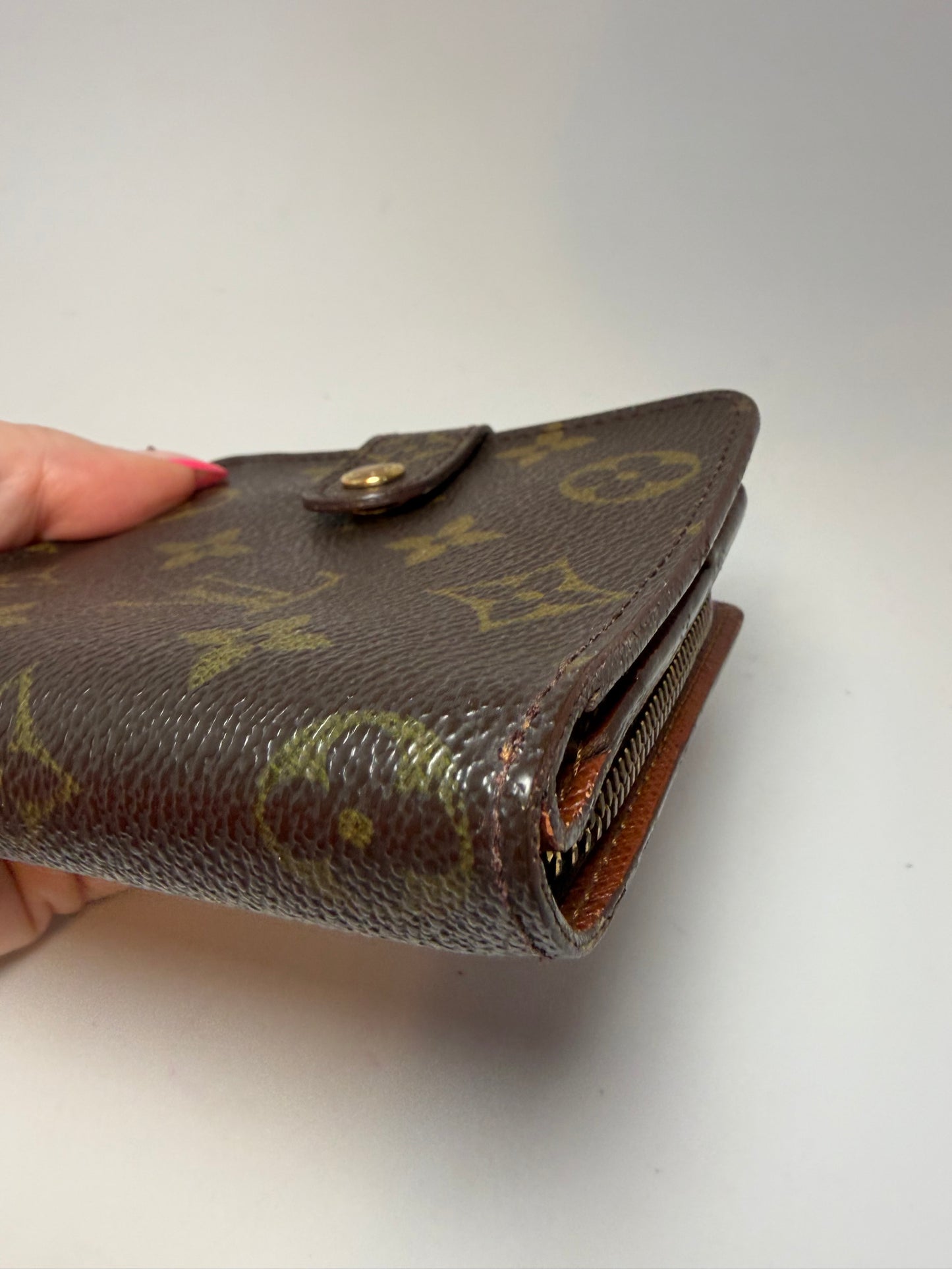 Louis Vuitton Zippy Monogram Compact Wallet