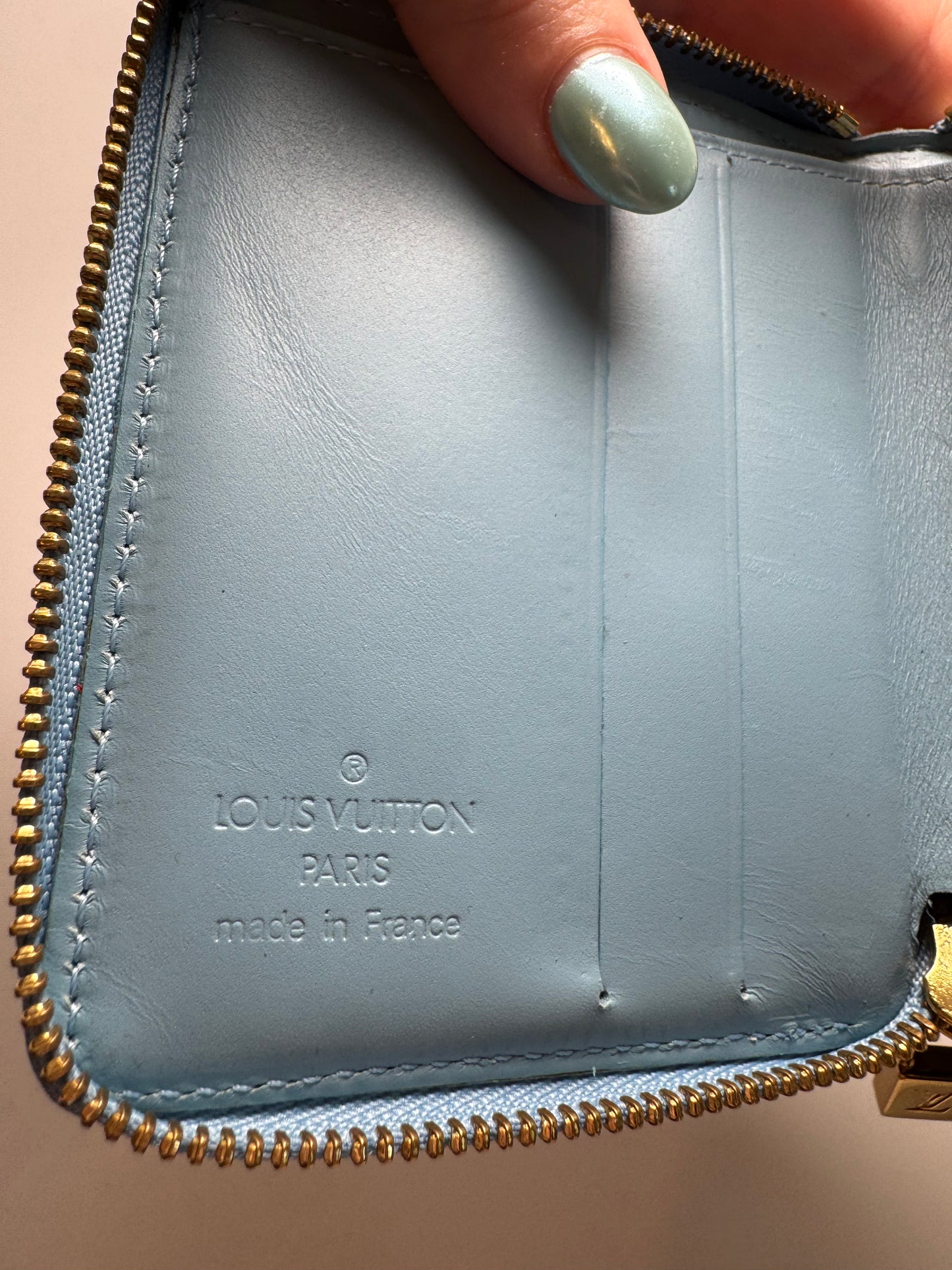 Louis Vuitton Green Vernis Zippy Compact Wallet W/ Blue Leather Interior