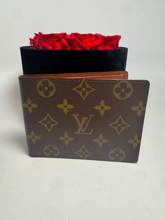Louis Vuitton Men’s Bifold Monogram Large Slim Wallet
