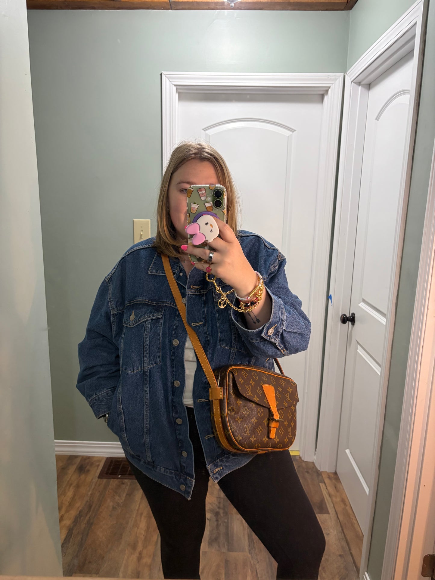 Louis Vuitton Jeune Fille MM Monogram Crossbody Vintage 1989