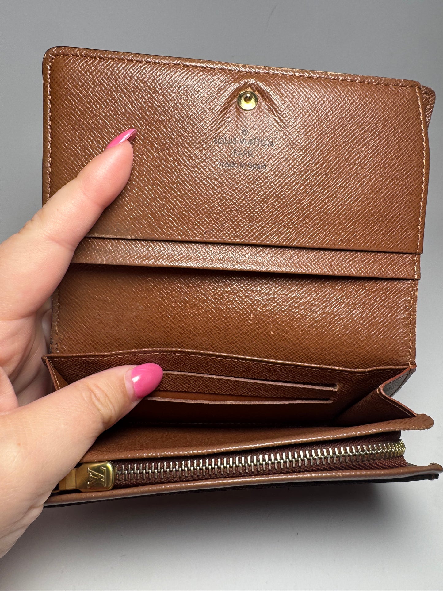 Louis Vuitton Porte Monnaie Tresor Monogram Leather Wallet, Zip coin pocket