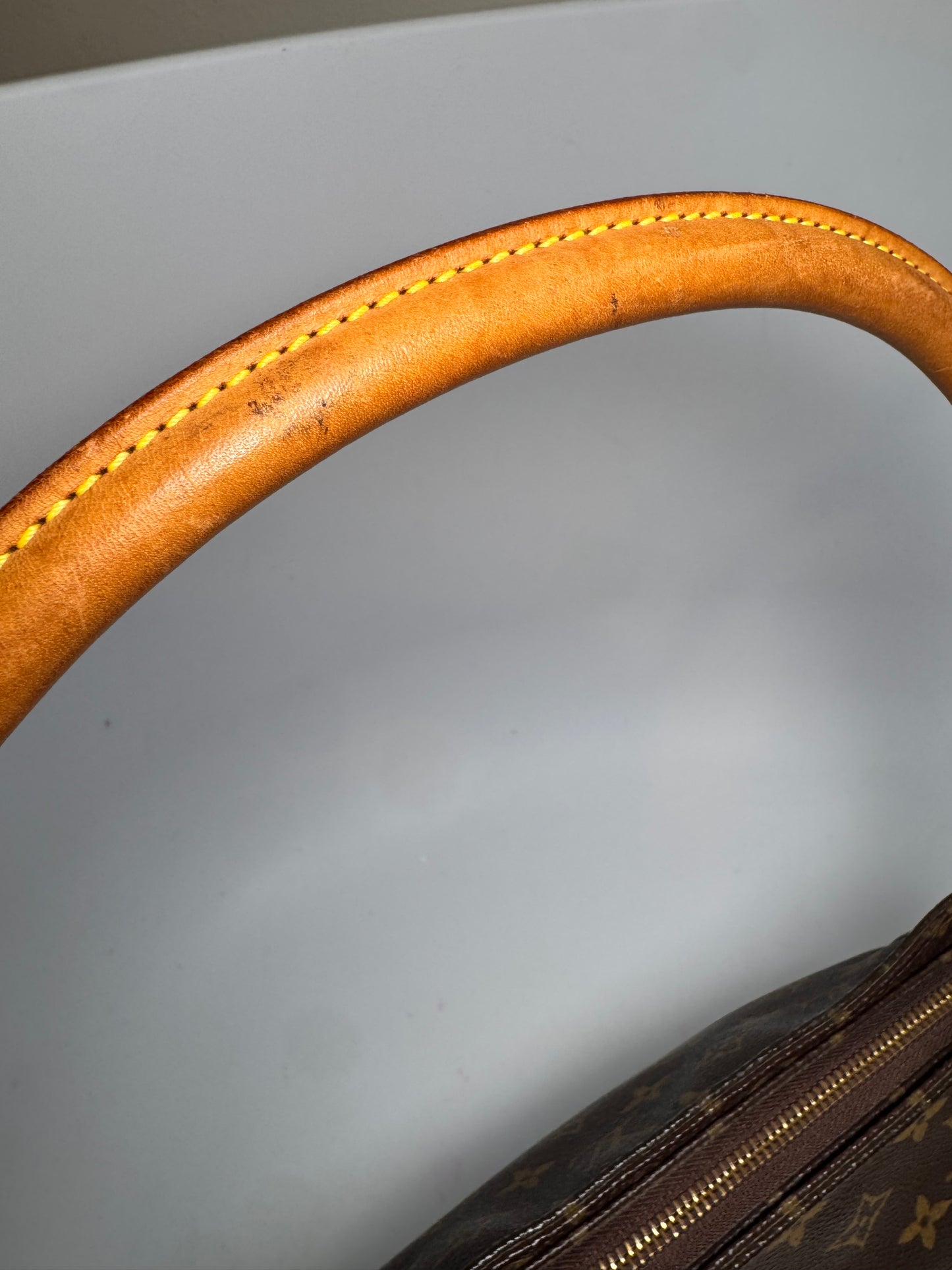 Louis Vuitton Looping MM Monogram Shoulder Bag