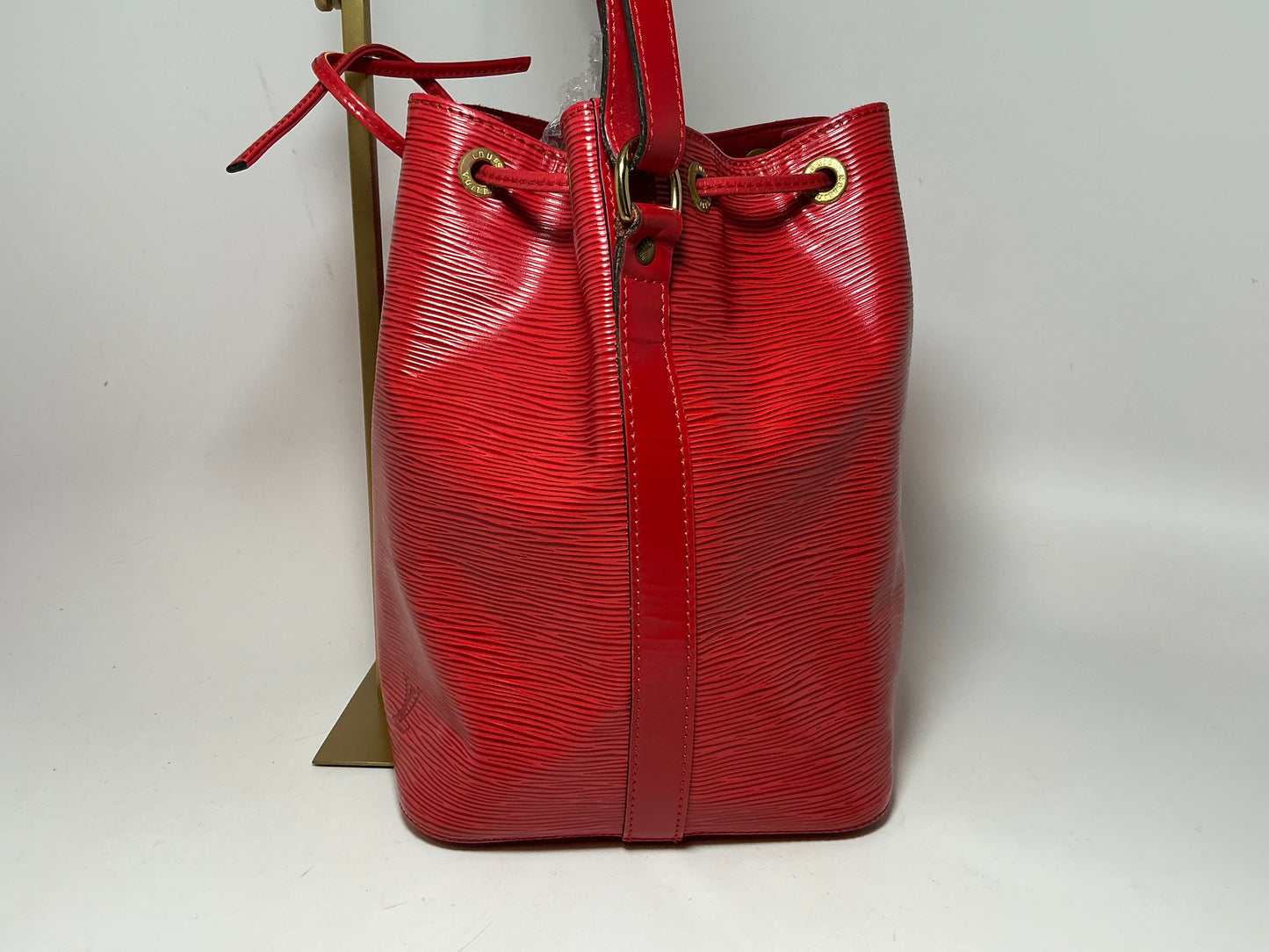 Louis Vuitton Petite Noe Bucket Bag Red Epi Leather