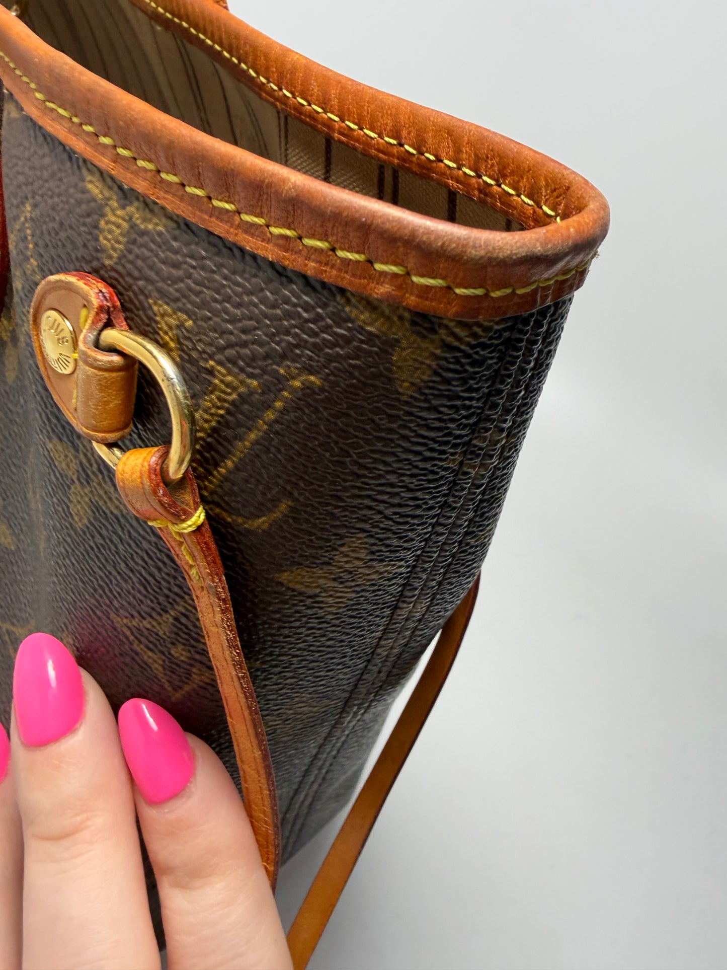 Louis Vuitton Neverfull PM Monogram Tote