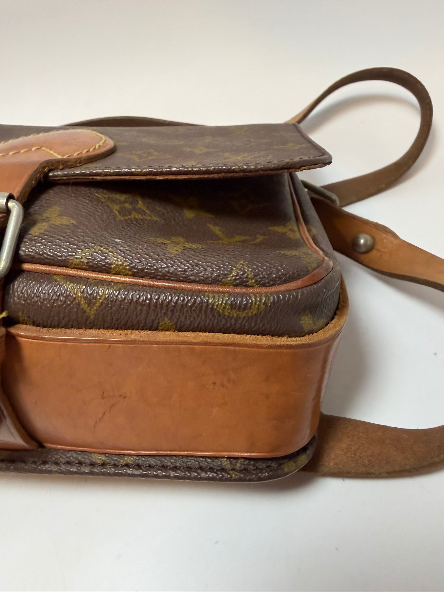 Louis Vuitton Cartouchière MM Monogram Crossbody