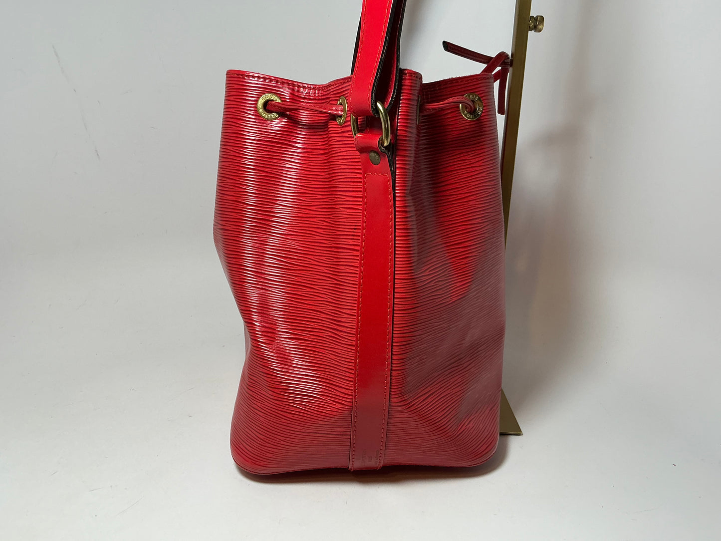 Louis Vuitton Petite Noe Bucket Bag Red Epi Leather