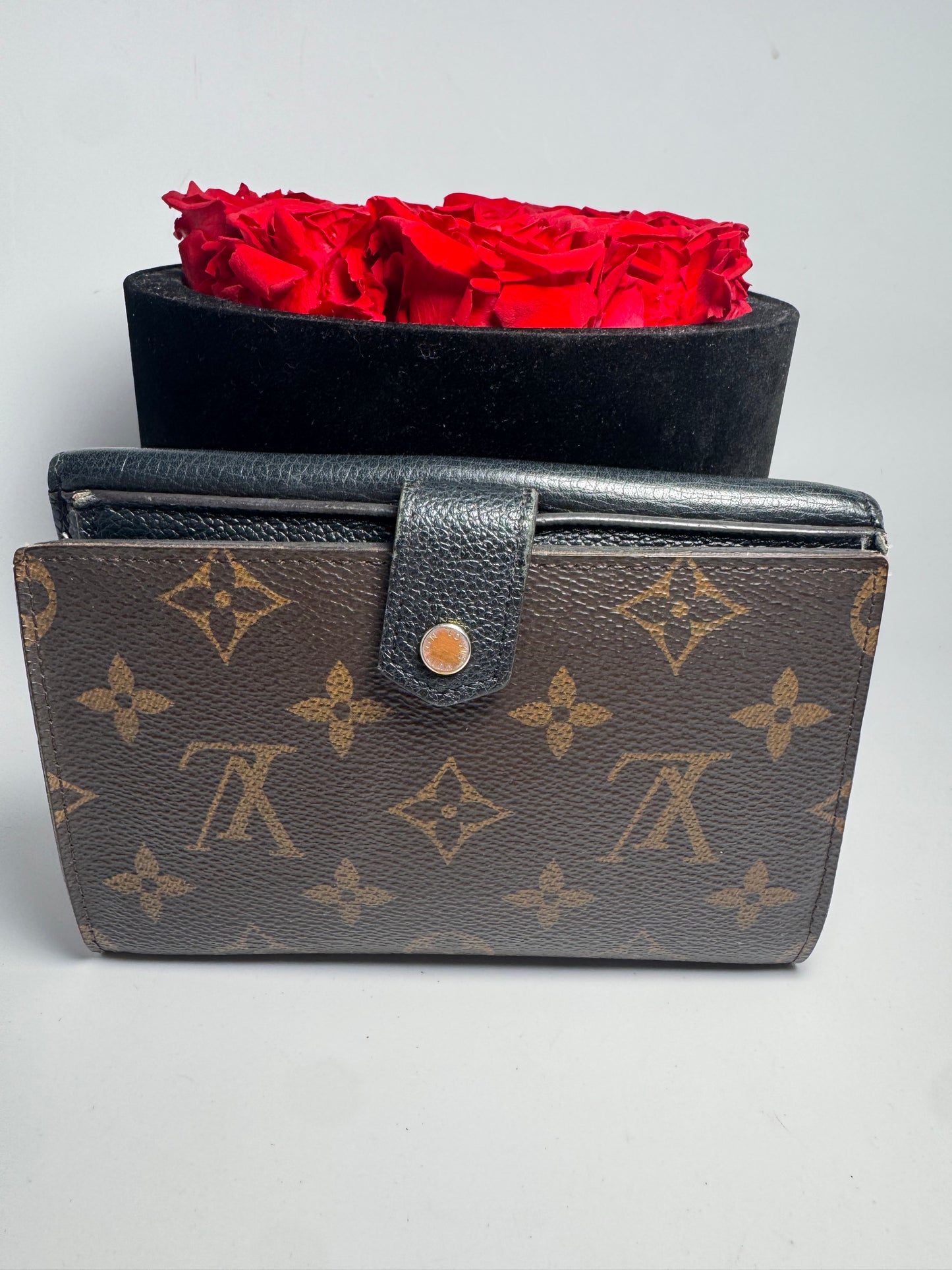 Louis Vuitton Monogram Pallas Wallet Brown Monogram & Black Leather