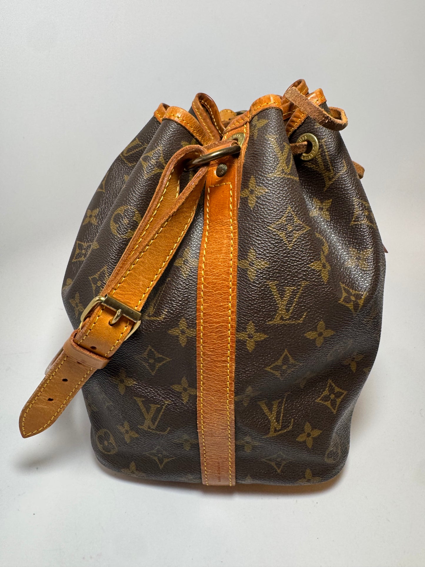 Louis Vuitton Petite Noe Bucket Bag Monogram Made in France W/COA