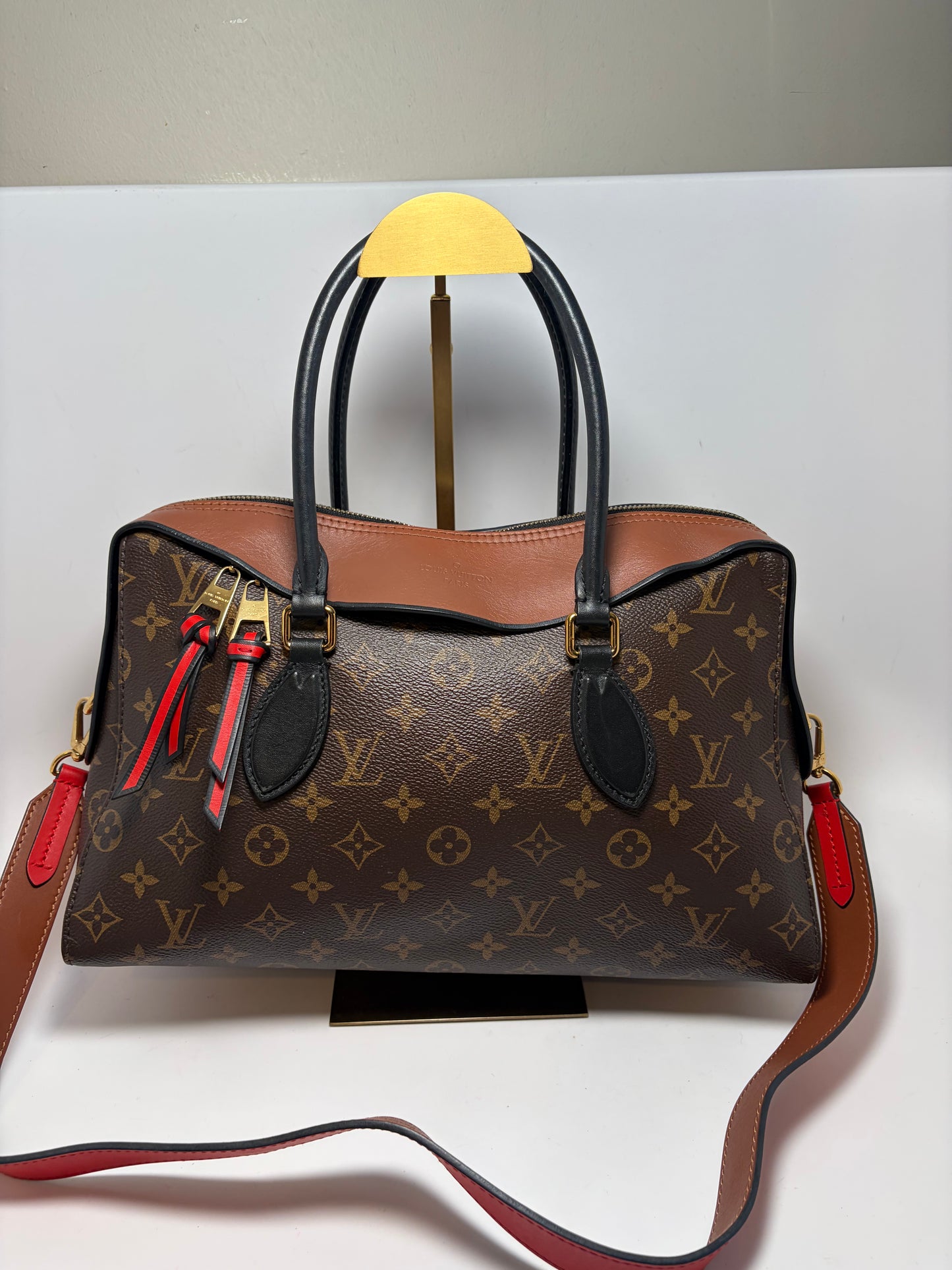 Louis Vuitton Tuileries Monogram Handbag/Shoulder Bag Monogram