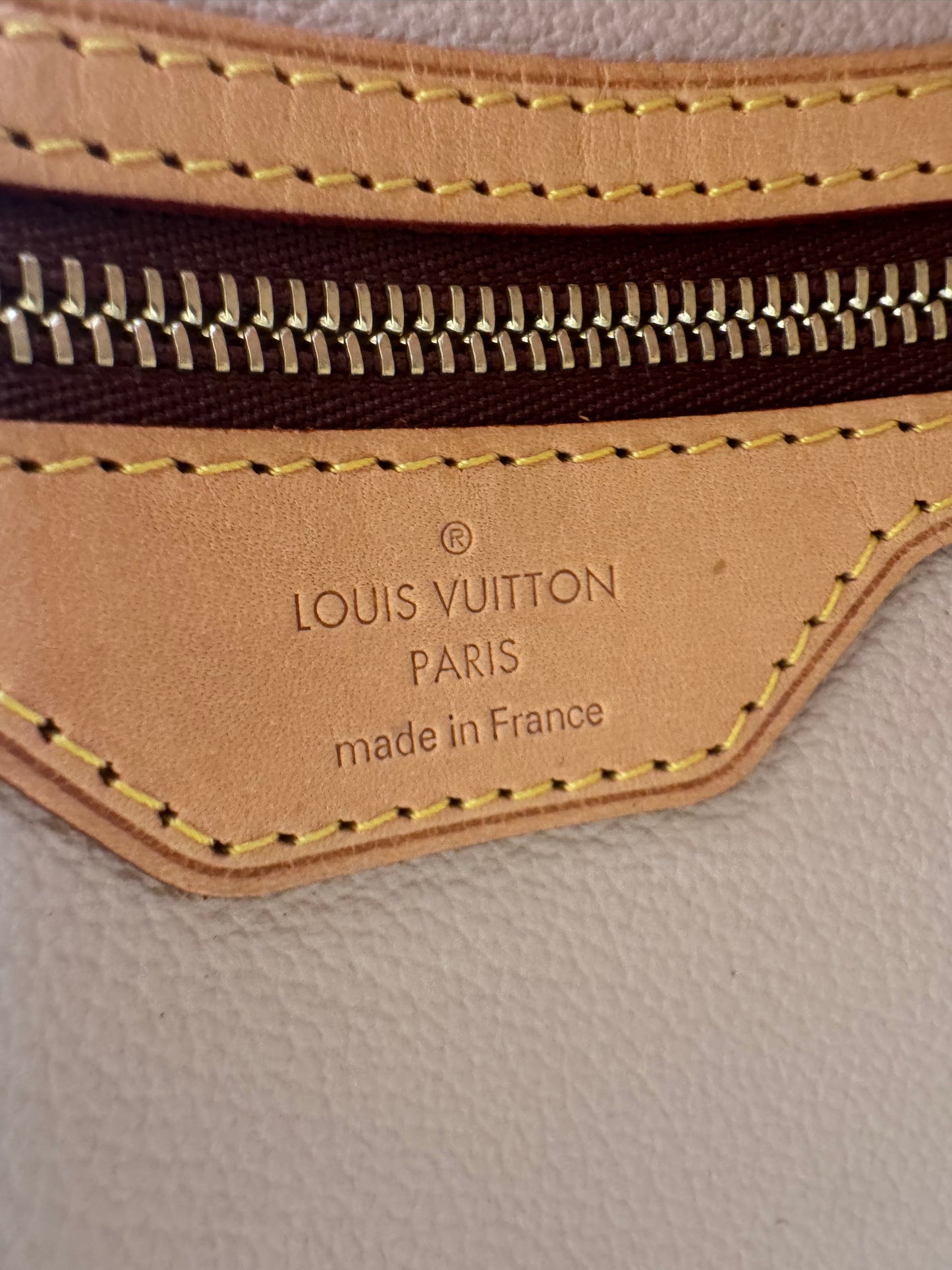 Louis Vuitton Bucket GM Tote Monogram