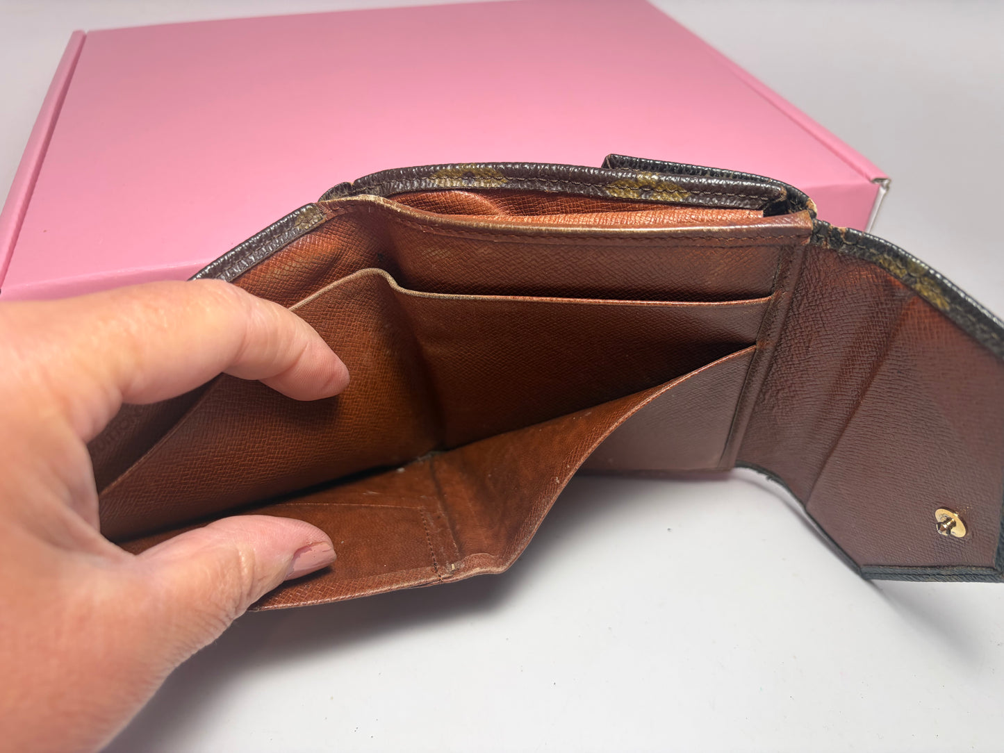 Louis Vuitton Elise Monogram Pre Date Code Wallet