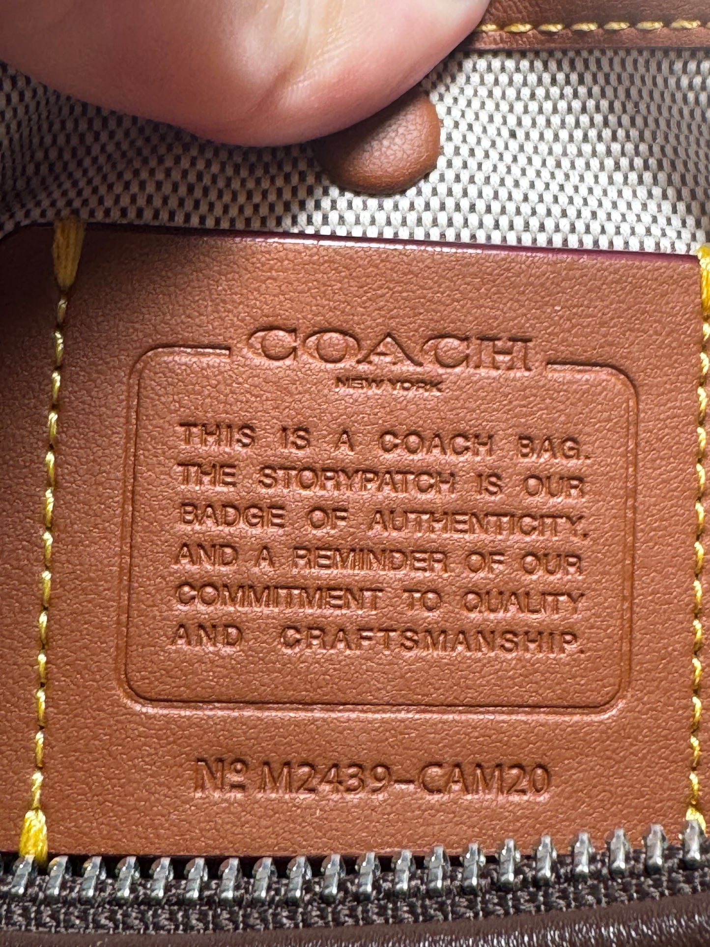 Coach Pocket Juliet 30 in Maple Glazed Leather NWOT