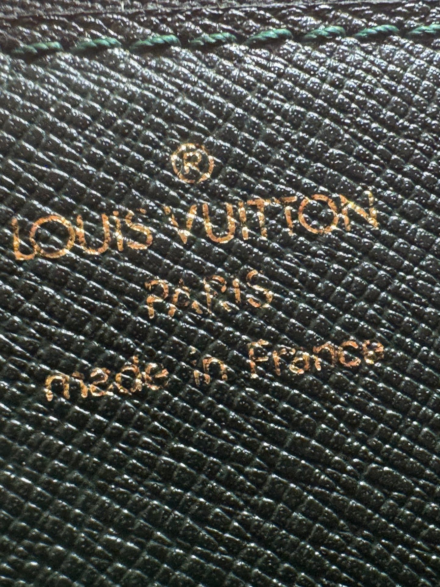 Louis Vuitton Epi Serie Draggone Clutch/Wristlet