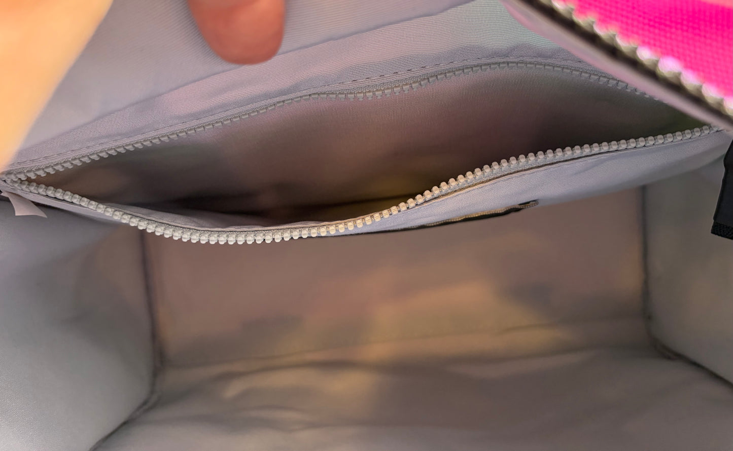 Marc Jacobs Airbrush Canvas Tote Medium Size