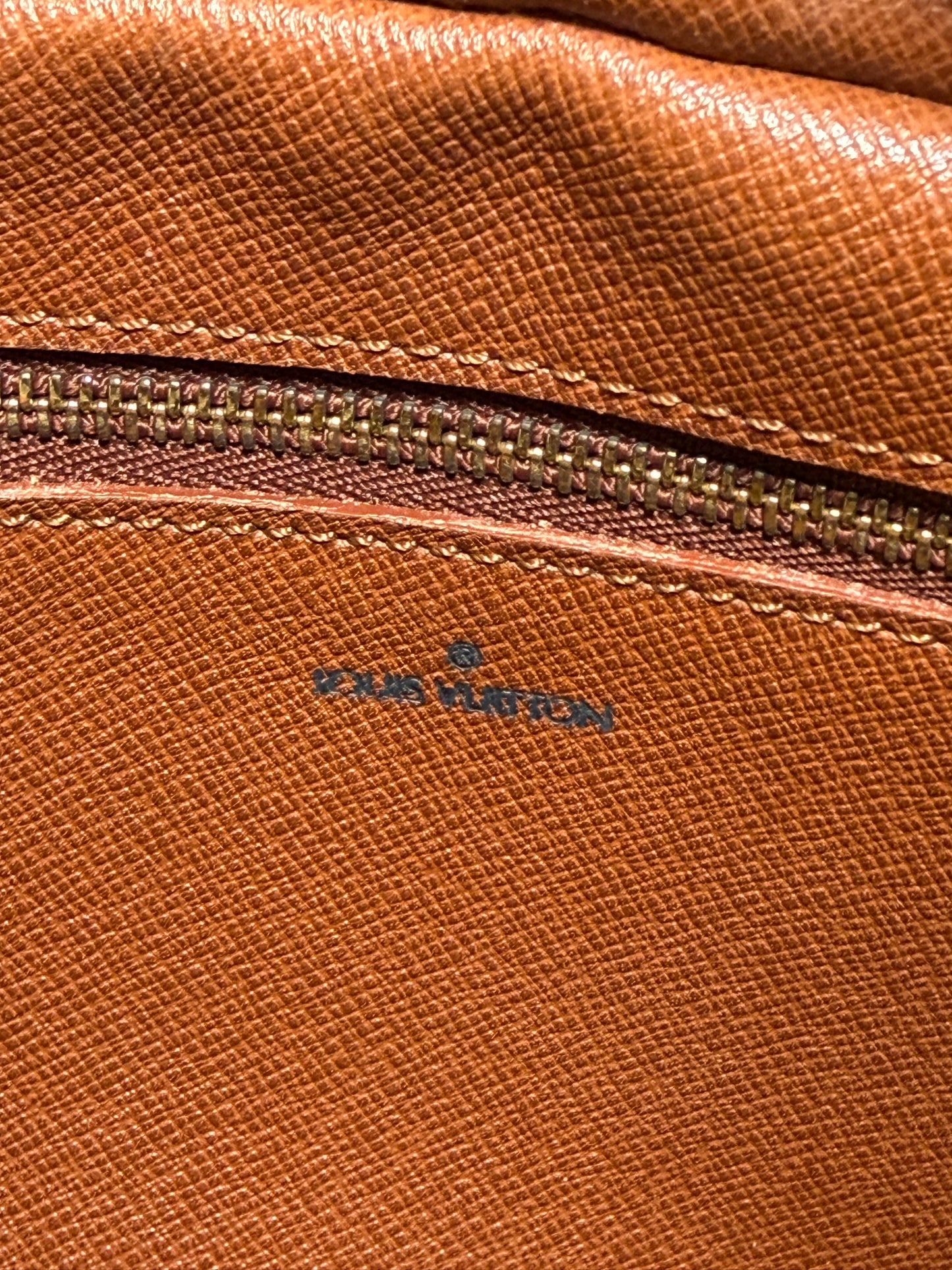 Louis Vuitton Trocadero 23 Monogram Crossbody