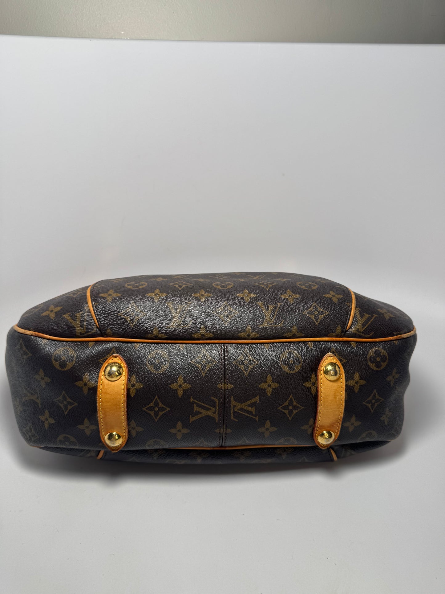 Louis Vuitton Galleria PM Monogram Shoulder Bag