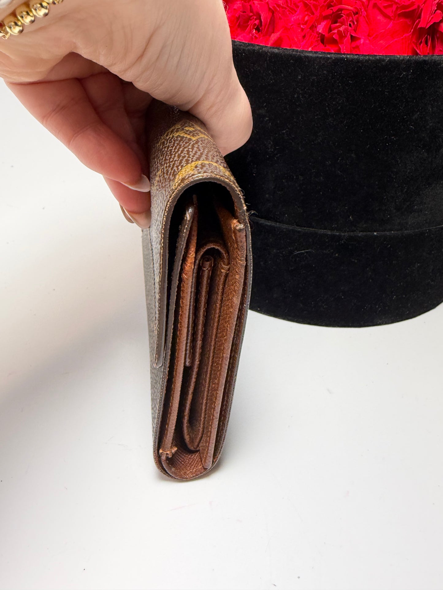 Louis Vuitton Porte Tressor Etui Papier Passport Wallet Monogram