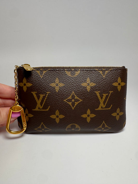 Louis Vuitton Key Pouch SMALL SIZE (Newer Size) Monogram