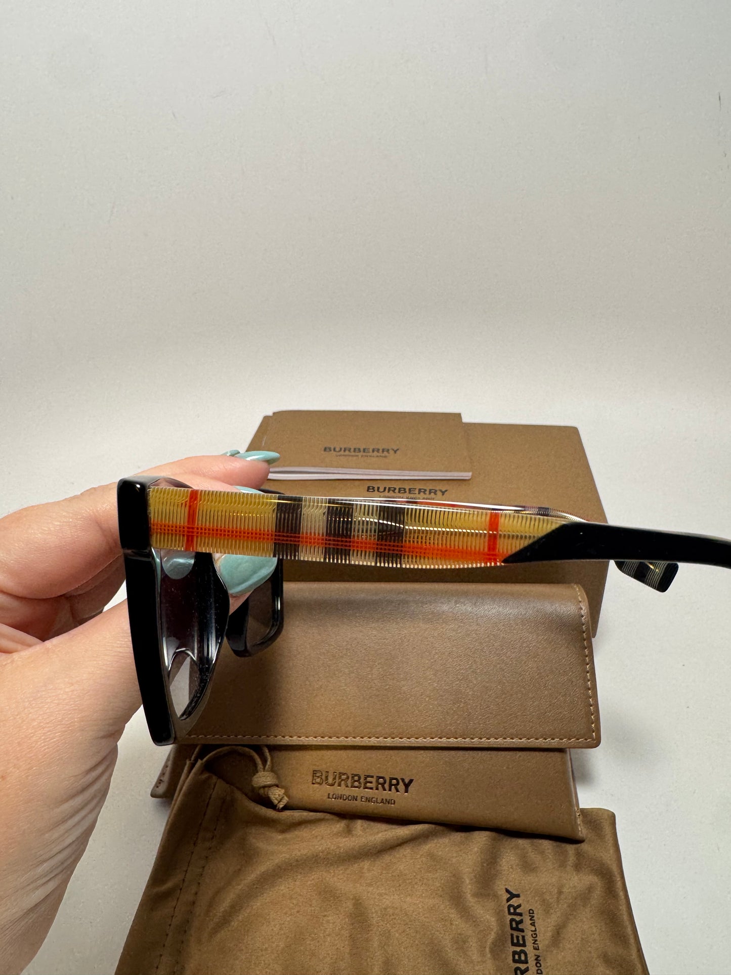Burberry BE4335 Maple Black Square Sunglasses – Check Plaid Arms, Made in Italy