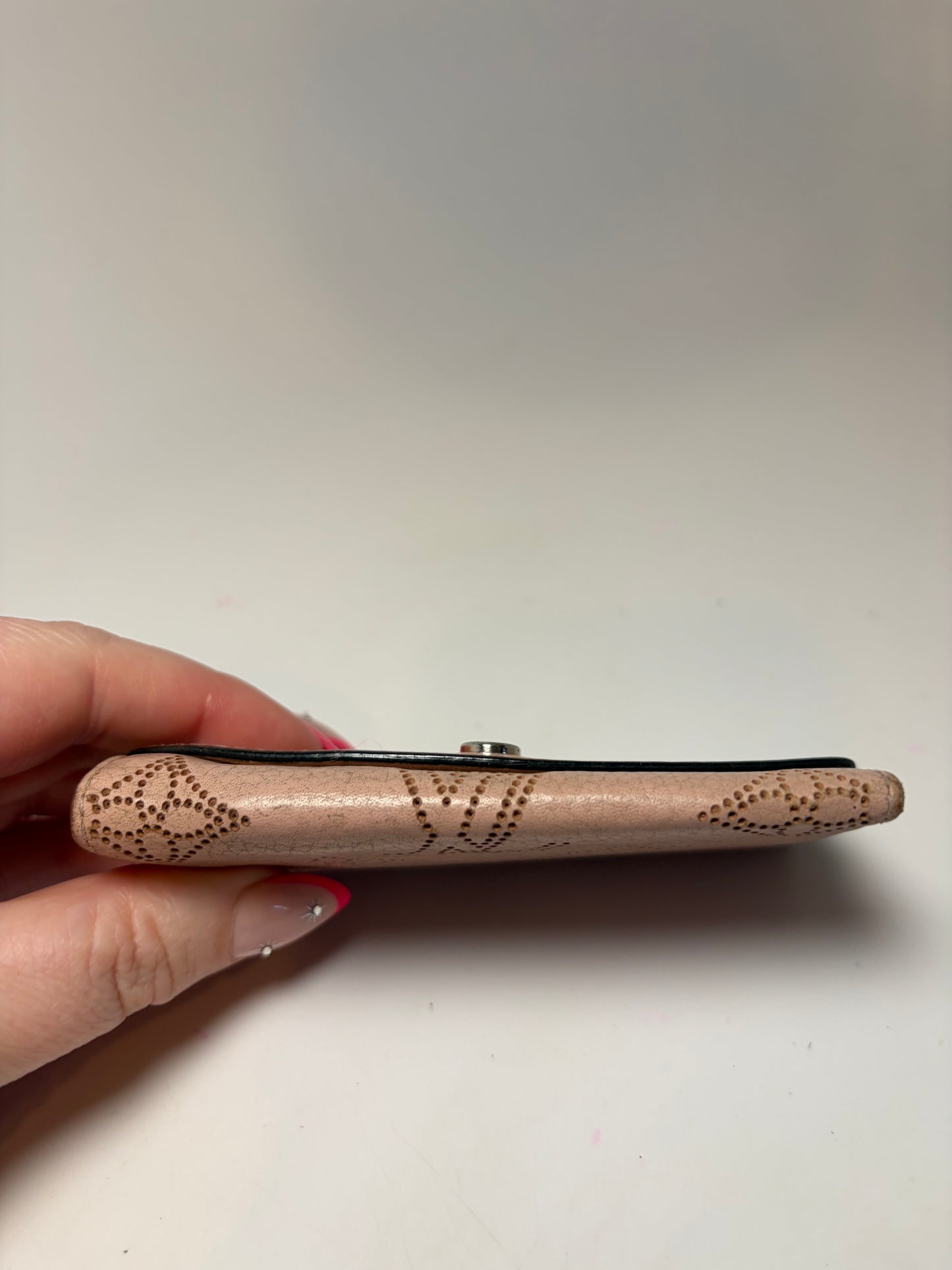 Louis Vuitton Pink Mahina Perforated Leather Multiclés Key Case