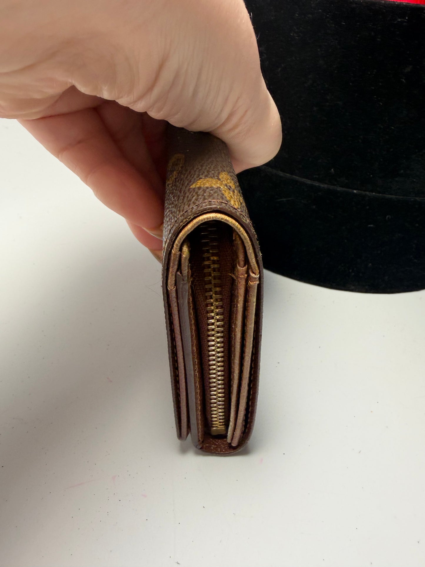 Louis Vuitton Porte Monnaie Billets Tressor Monogram Wallet