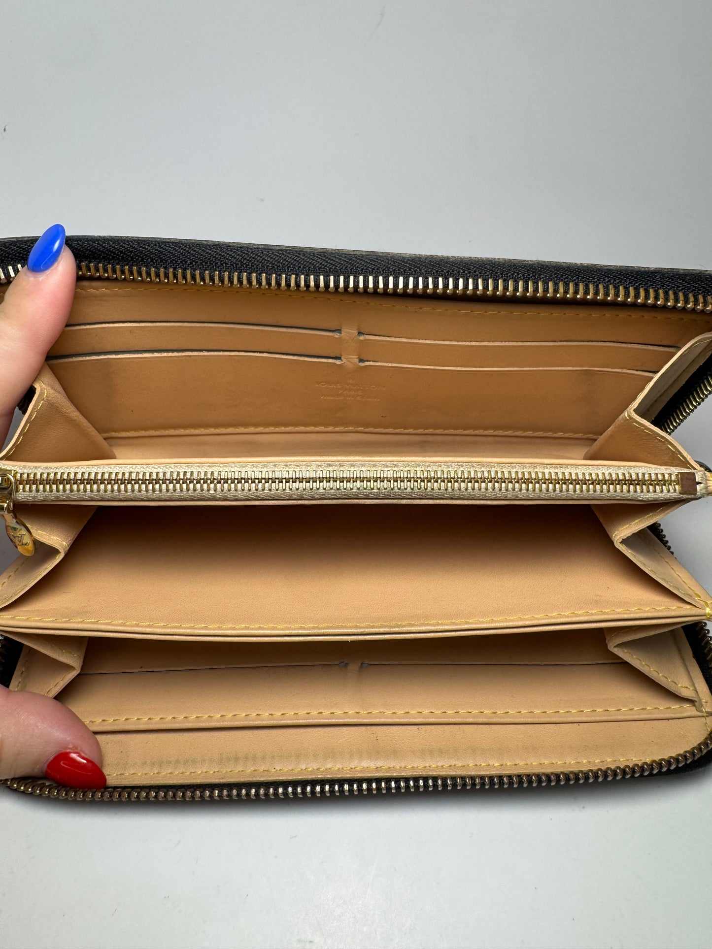 Louis Vuitton Multicolor Monogram Murakami Black Zippy Wallet