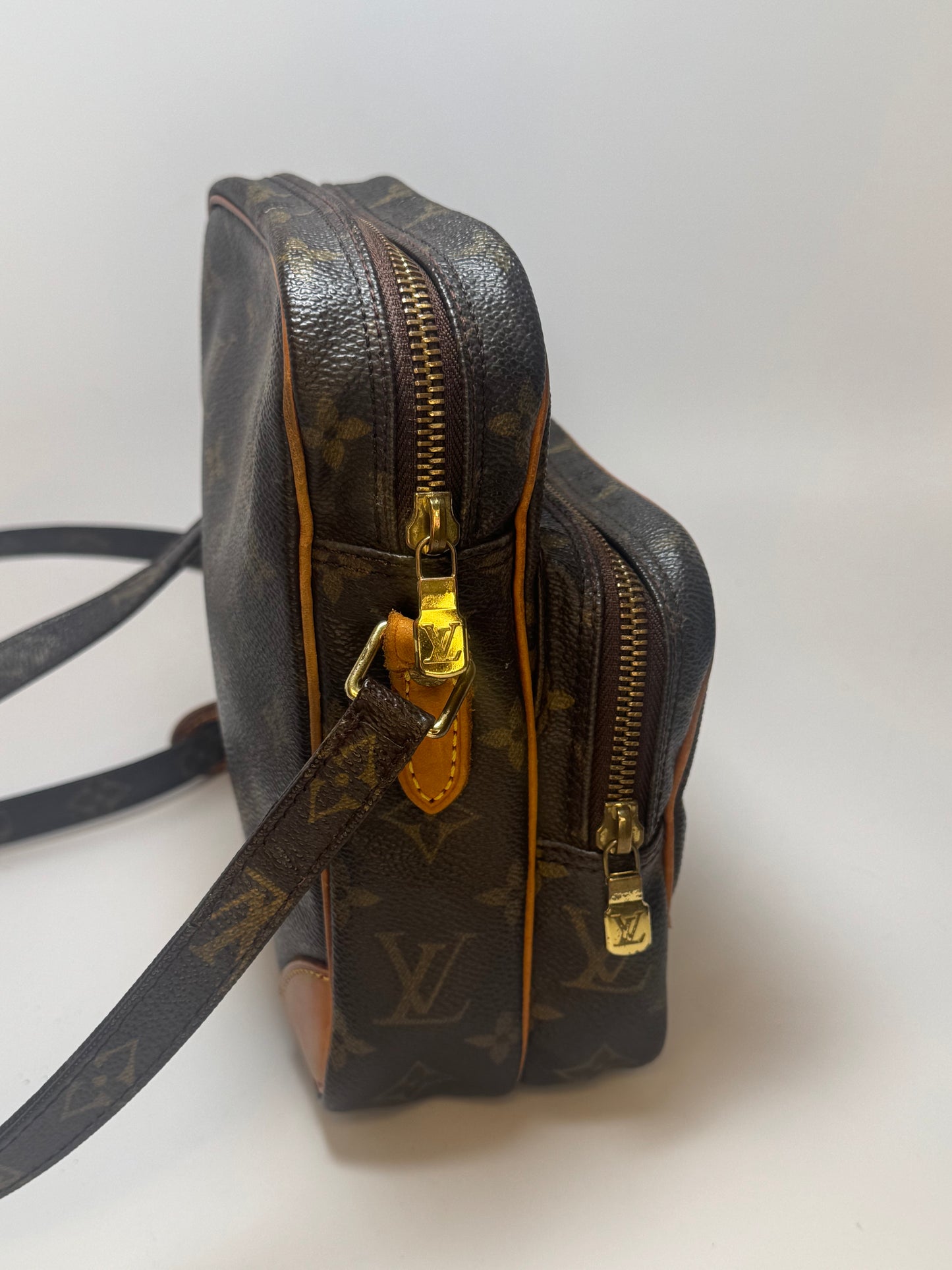 Louis Vuitton Amazon Crossbody Monogram - Made in France (September 2001)