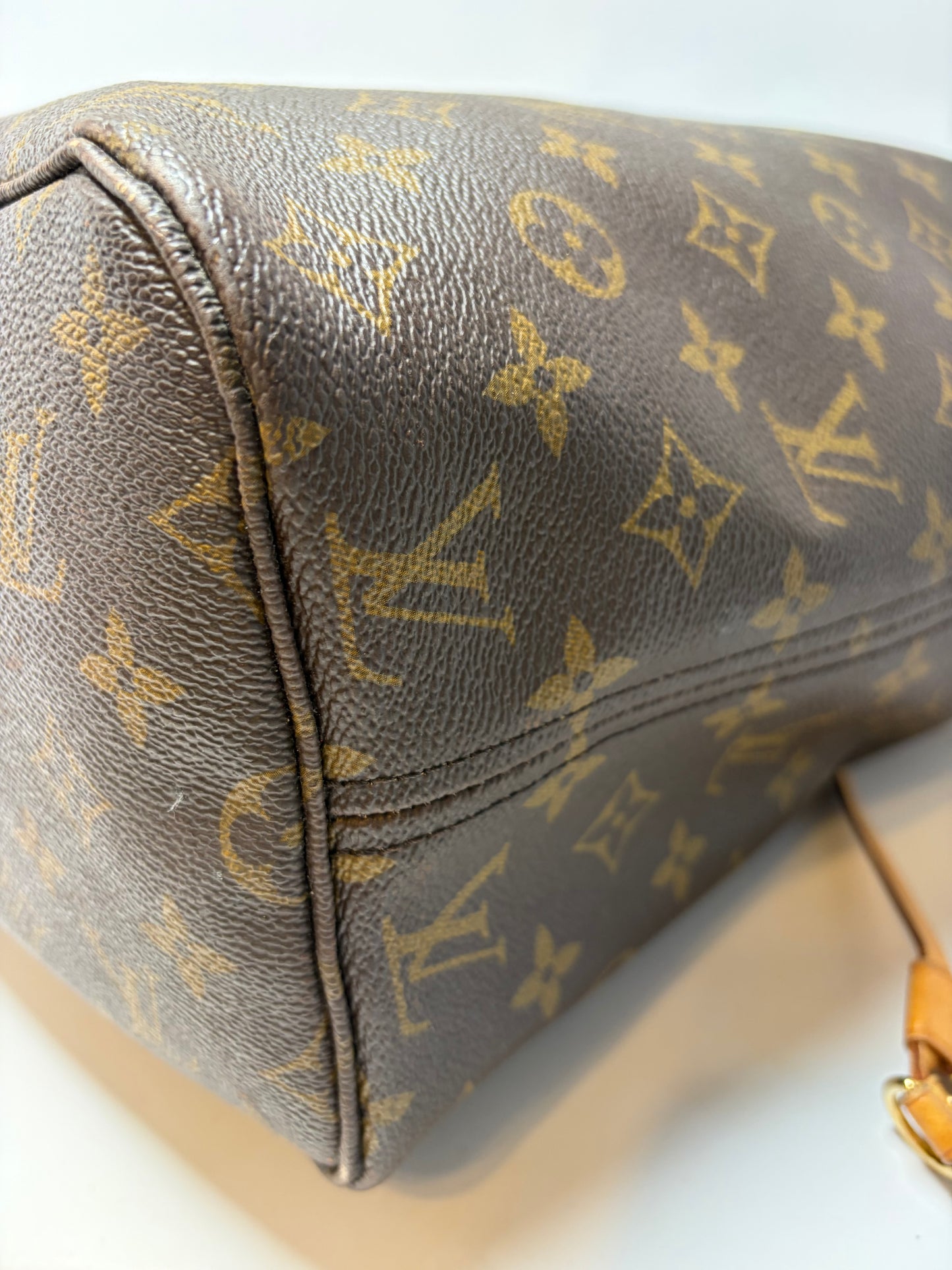 Louis Vuitton Monogram Neverfull MM Tote
