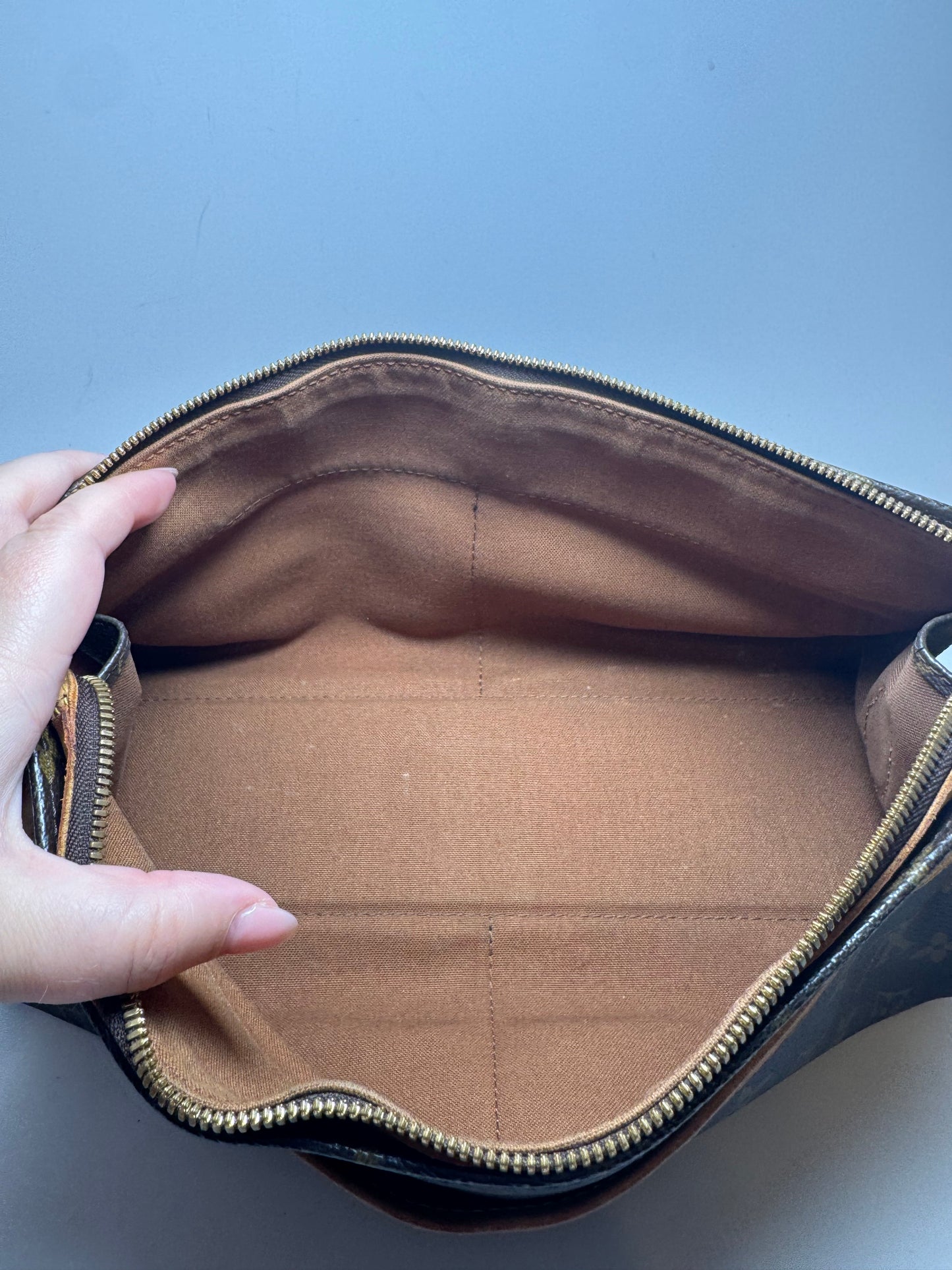 Louis Vuitton Popincourt Monogram Crossbody (Rare)