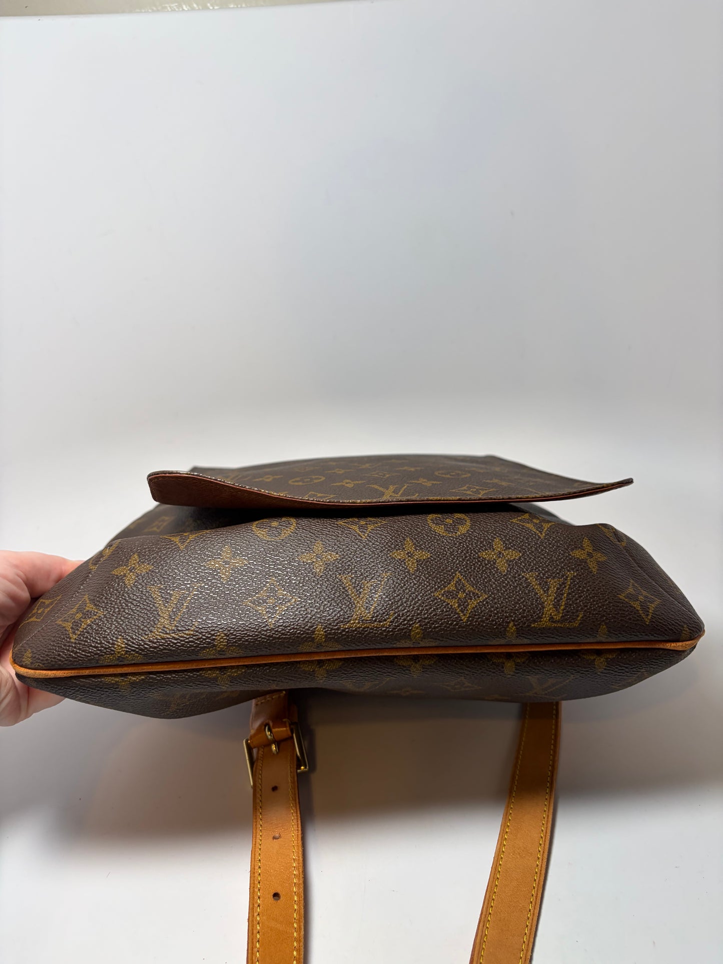 Louis Vuitton Musette Salsa GM Monogram Crossbody/Shoulder Bag