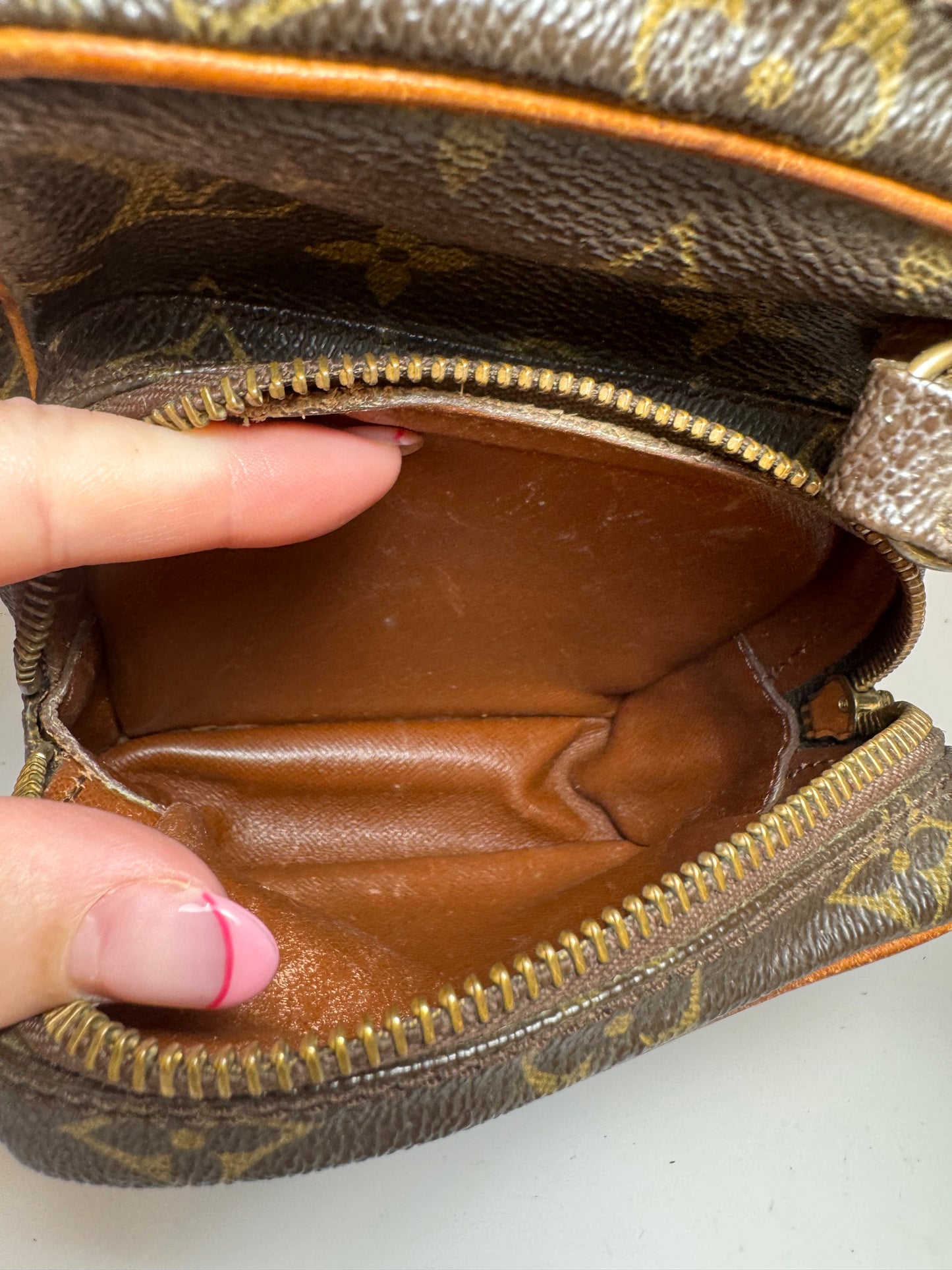 Louis Vuitton Mini Amazon Monogram Crossbody – Vintage 1986