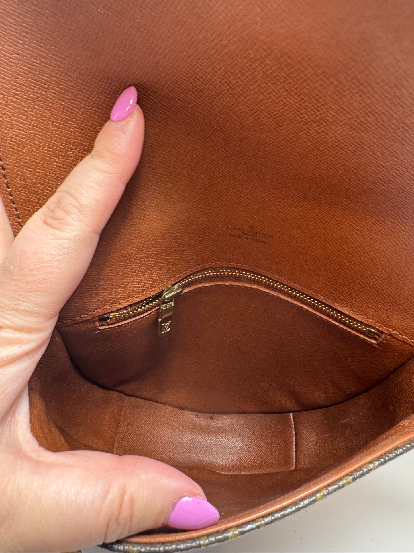 Louis Vuitton Chantilly PM in Monogram Crossbody