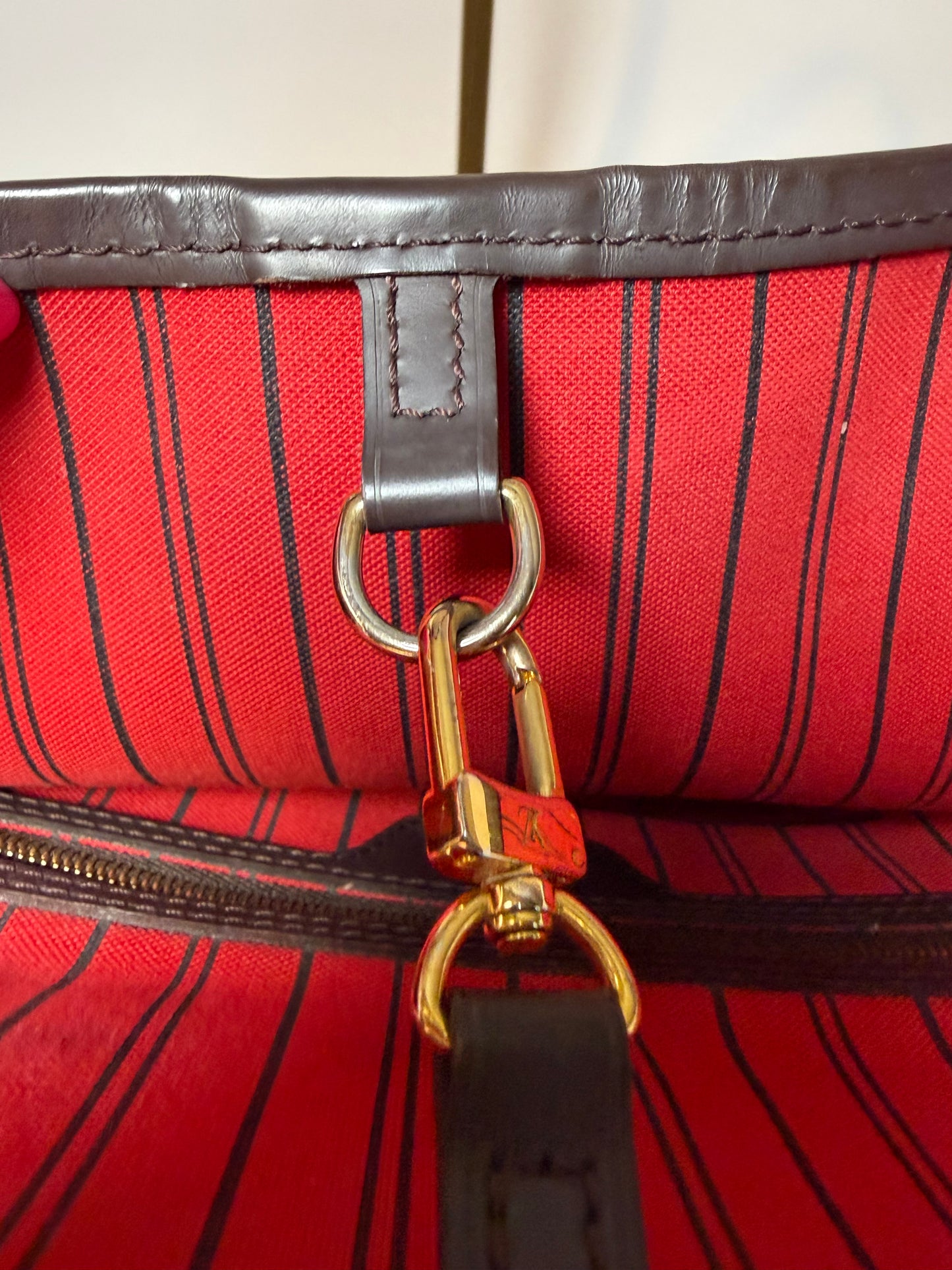 Louis Vuitton Neverfull MM Damier Ebene Tote w/Dust Bag