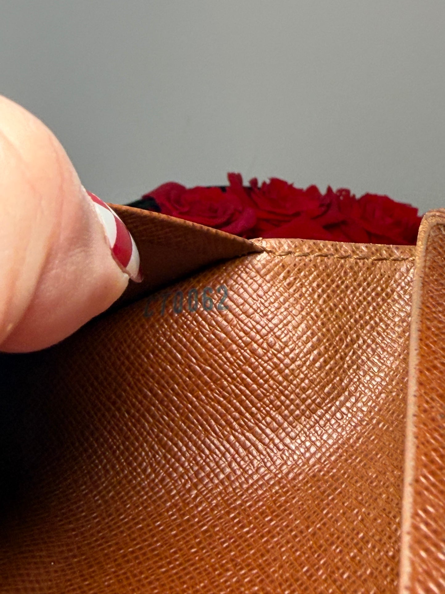 Louis Vuitton Porte Monnaie Billets Tressor Monogram Wallet