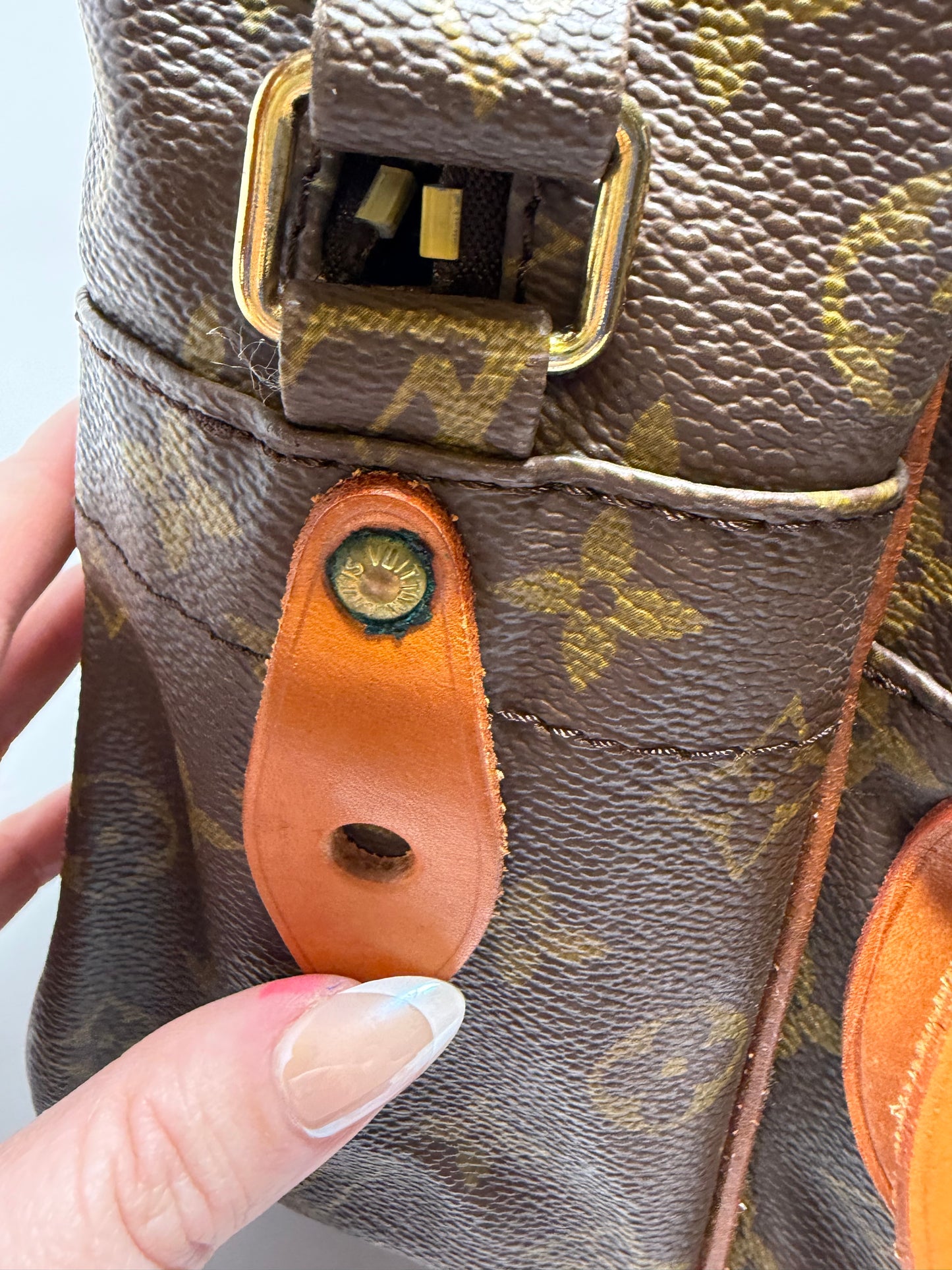 Louis Vuitton Nile GM Monogram Shoulder Bag