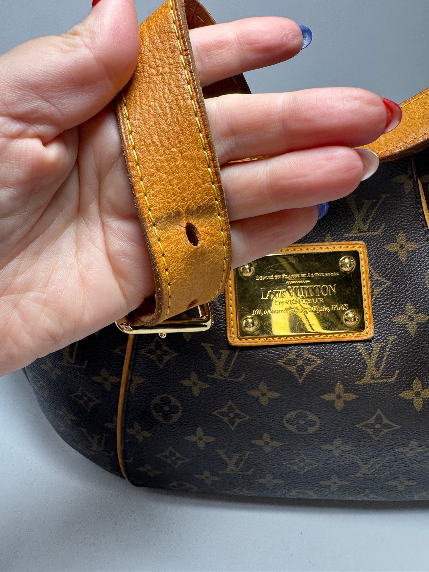 Louis Vuitton Galleria PM Monogram Shoulder Bag