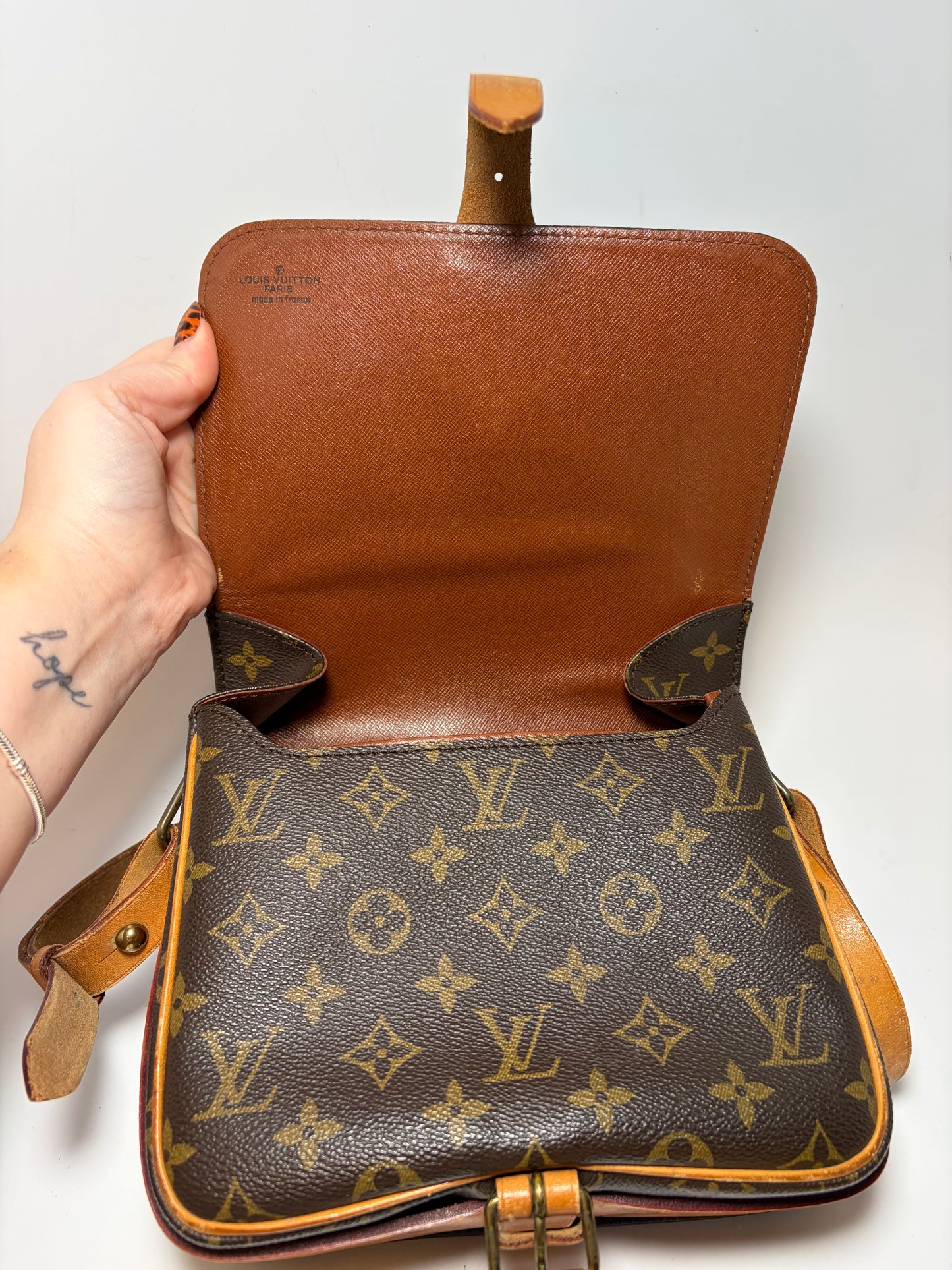 Louis Vuitton Cartouchière MM Monogram Crossbody/Shoulder Bag