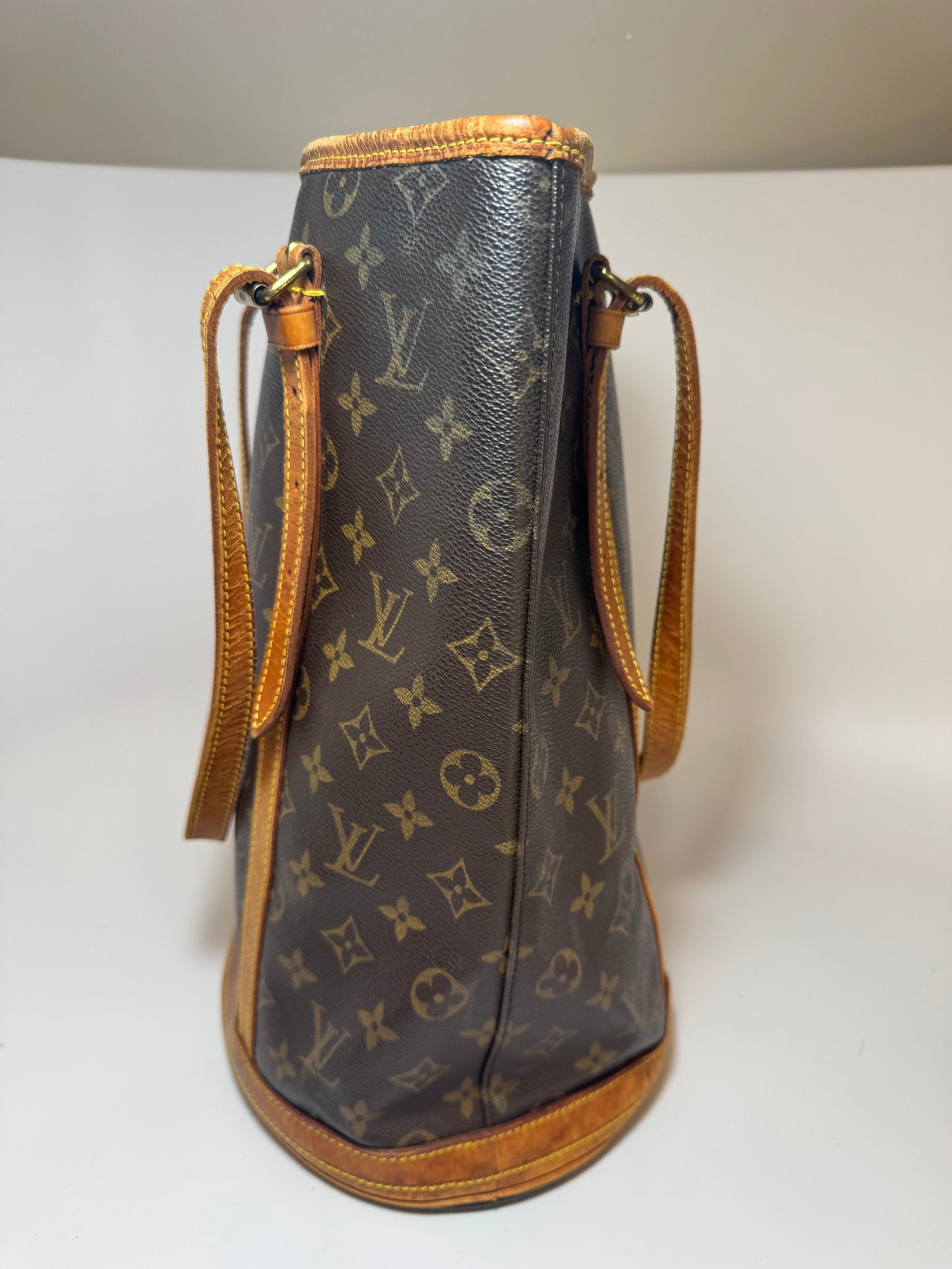 Louis Vuitton Bucket GM Monogram Tote Bag – Made in France
