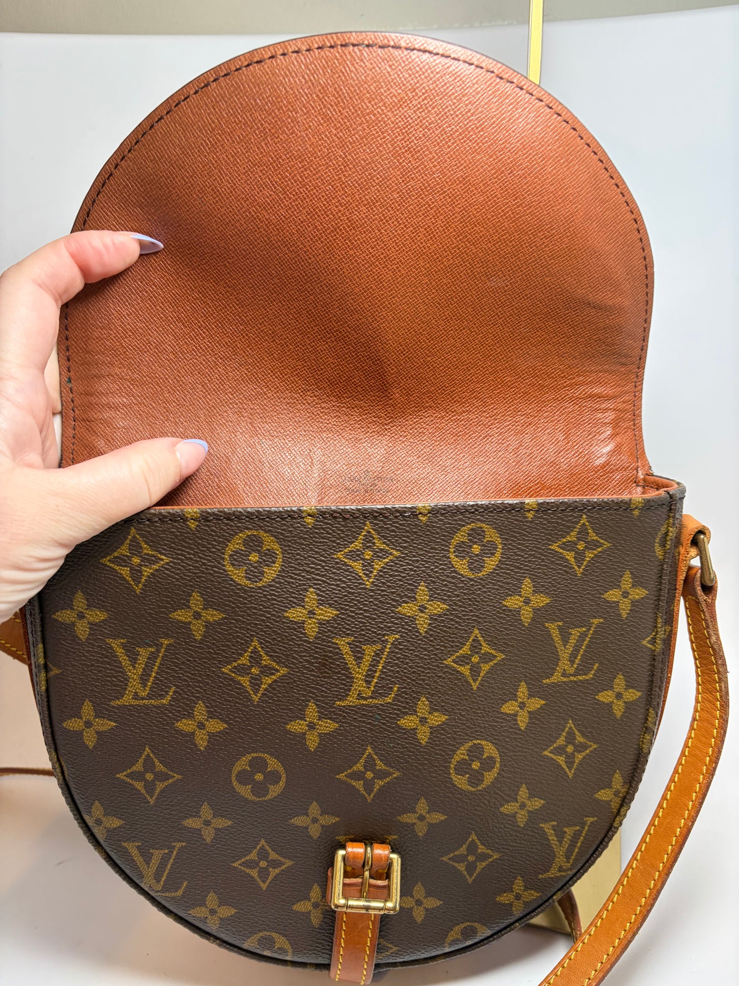 Louis Vuitton Chantilly MM Monogram crossbody