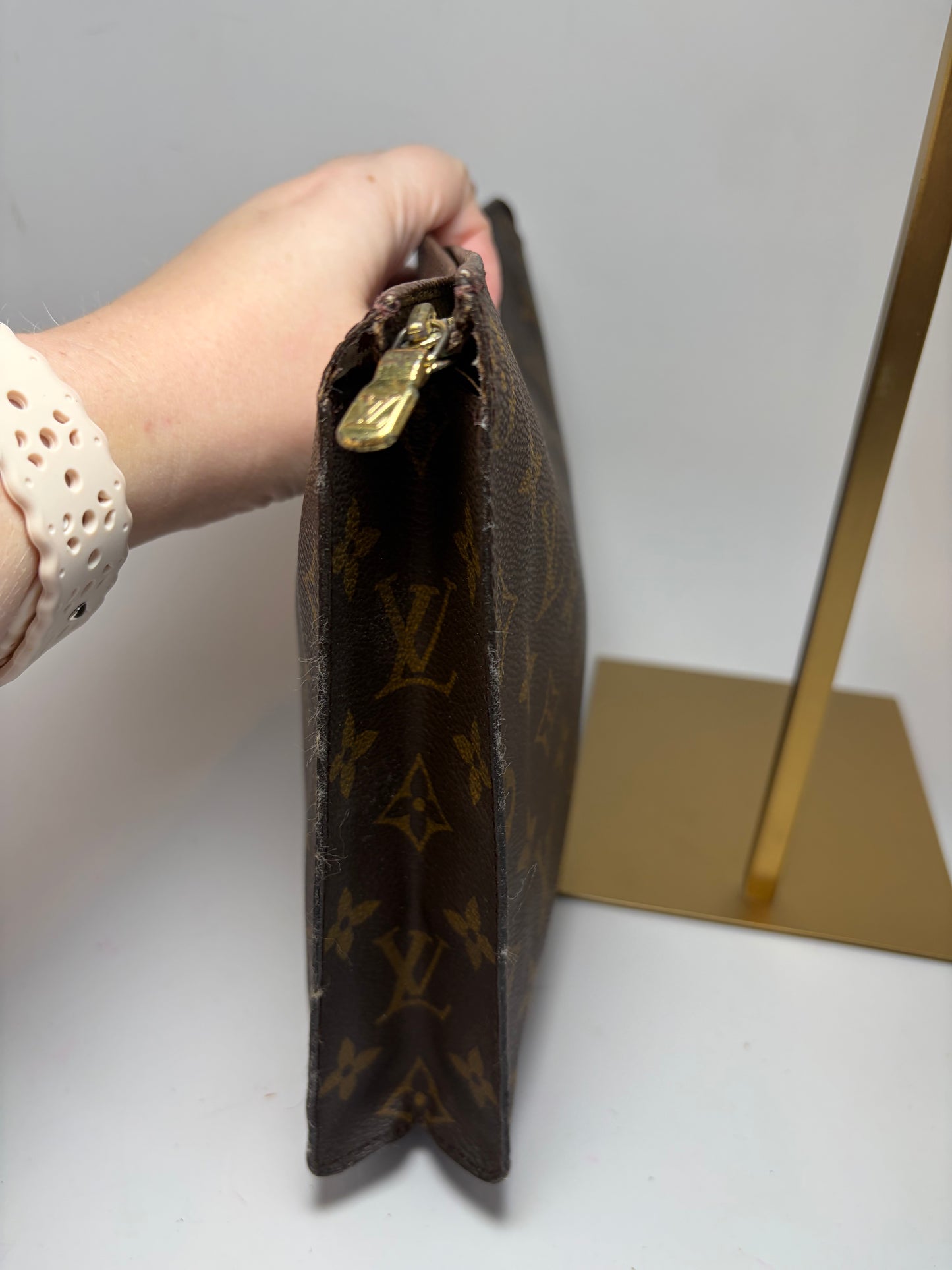 Louis Vuitton Toiletry Pouch 26, Made in France