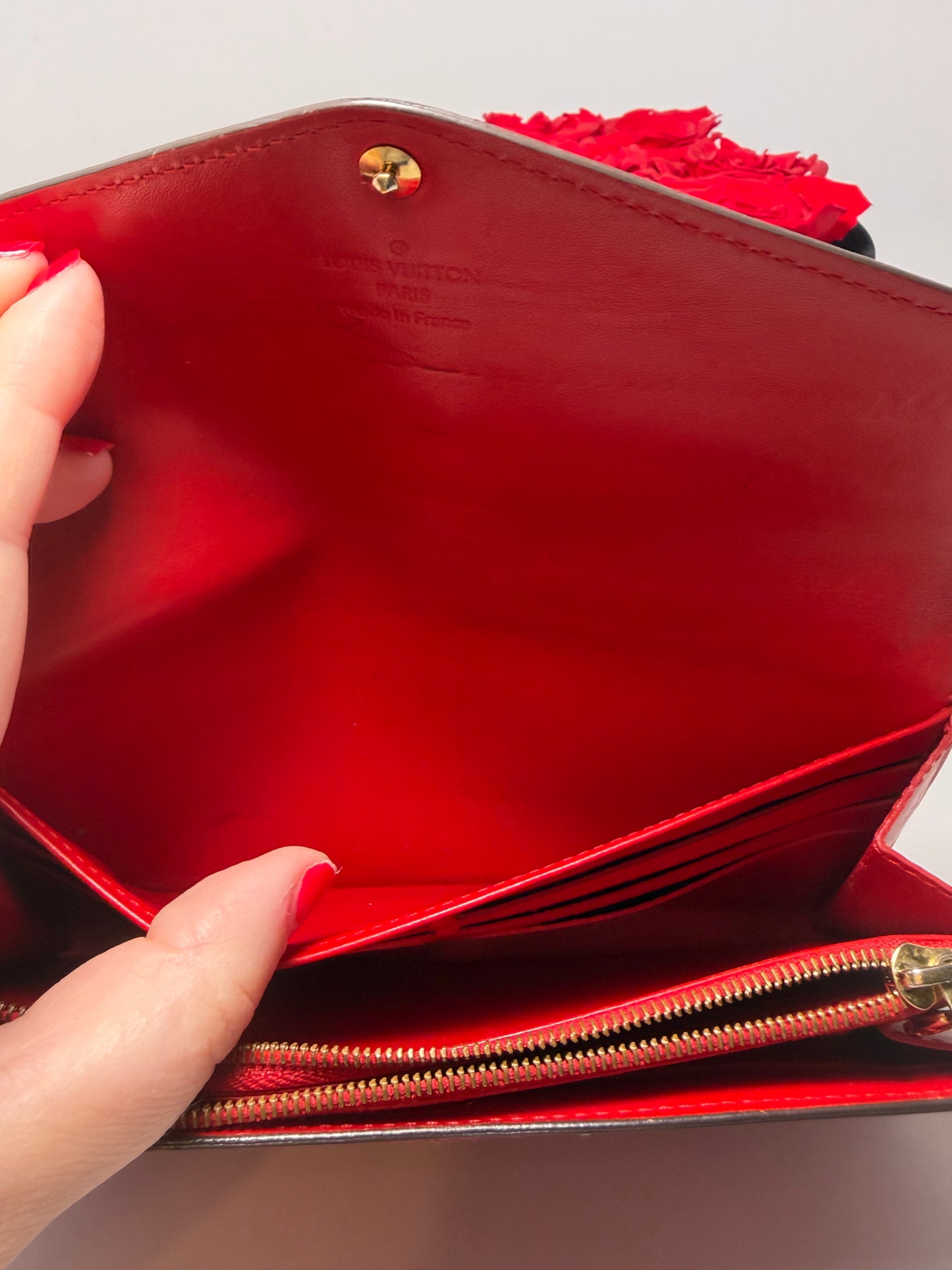 Louis Vuitton Cherry Red Vernis Leather Sarah Wallet