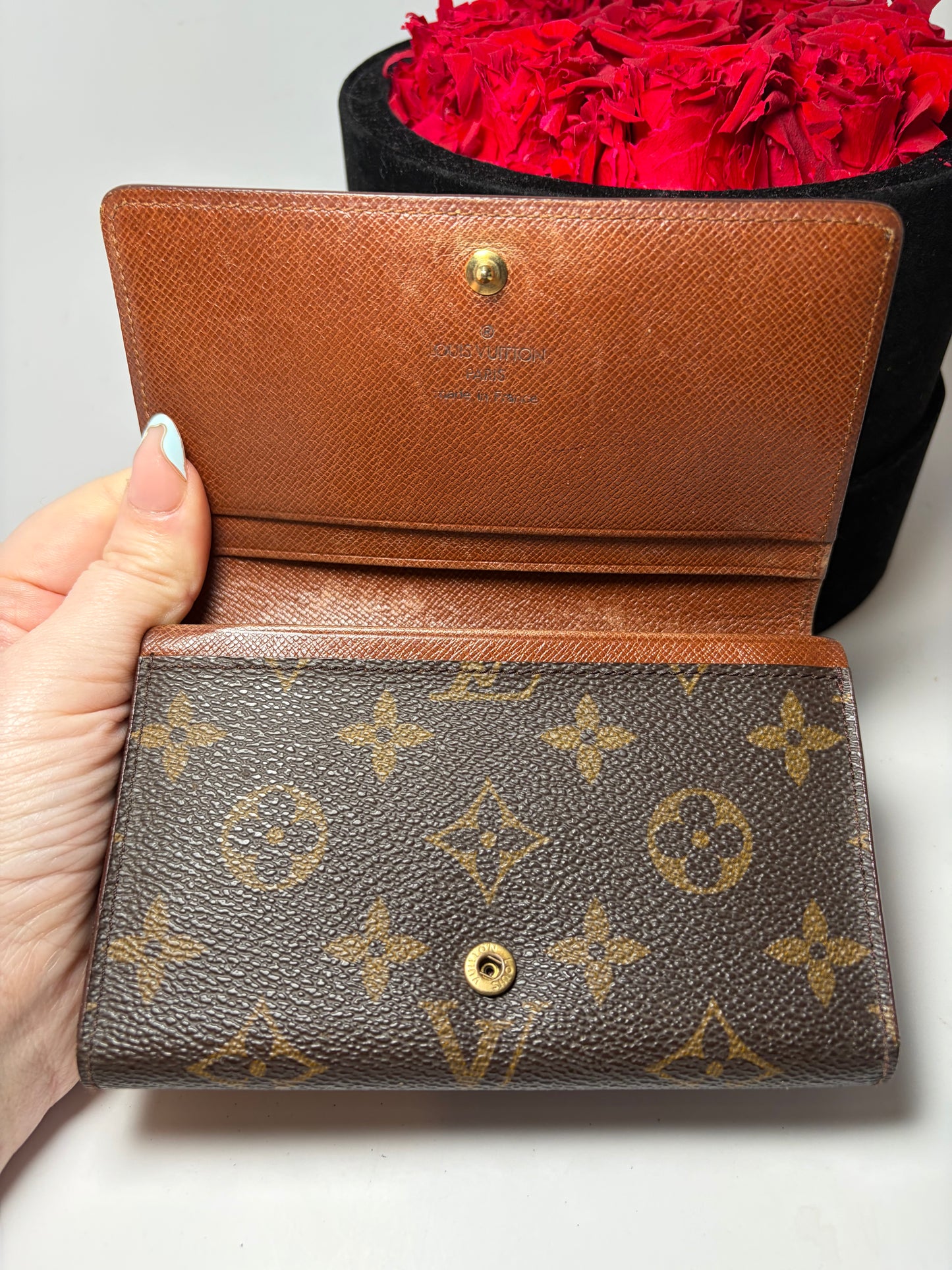 Louis Vuitton Porte Monnaie Billets Tressor Monogram Wallet