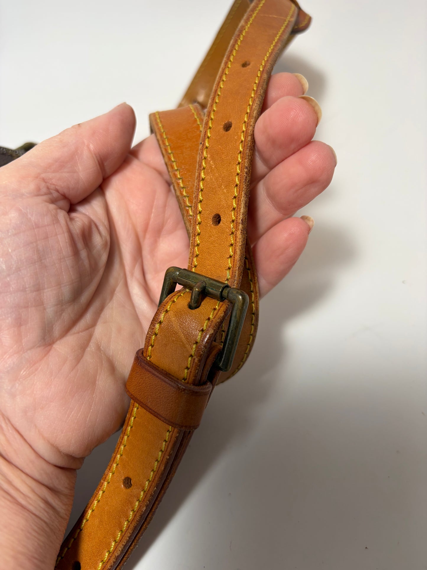 Louis Vuitton Saint Cloud GM monogram crossbody pre date code