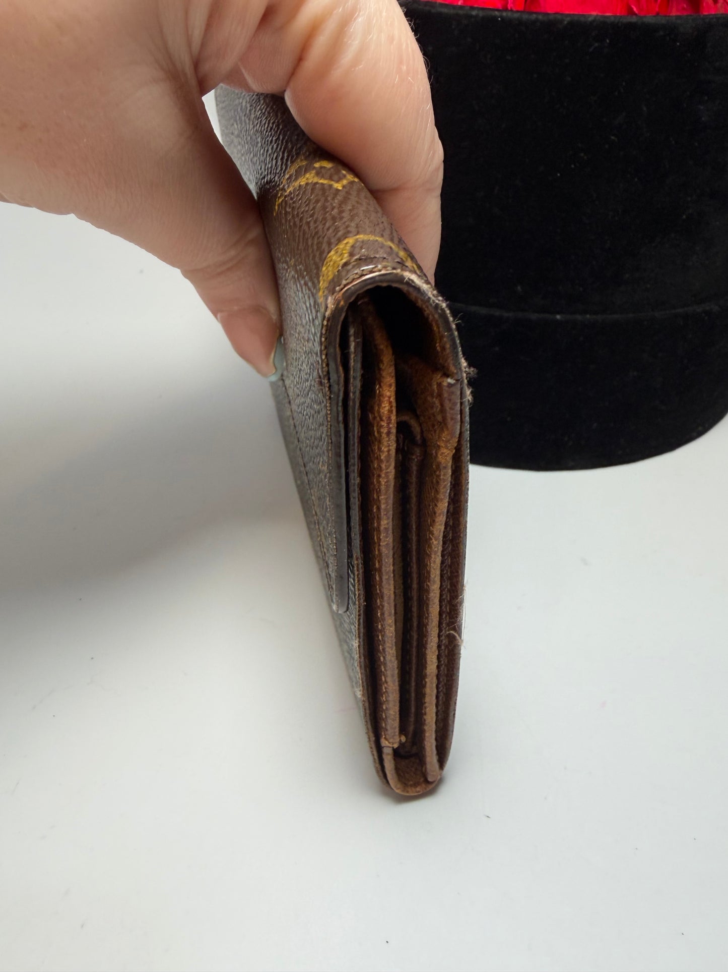Louis Vuitton Porte Tressor Etui Papier Monogram Trifold Wallet